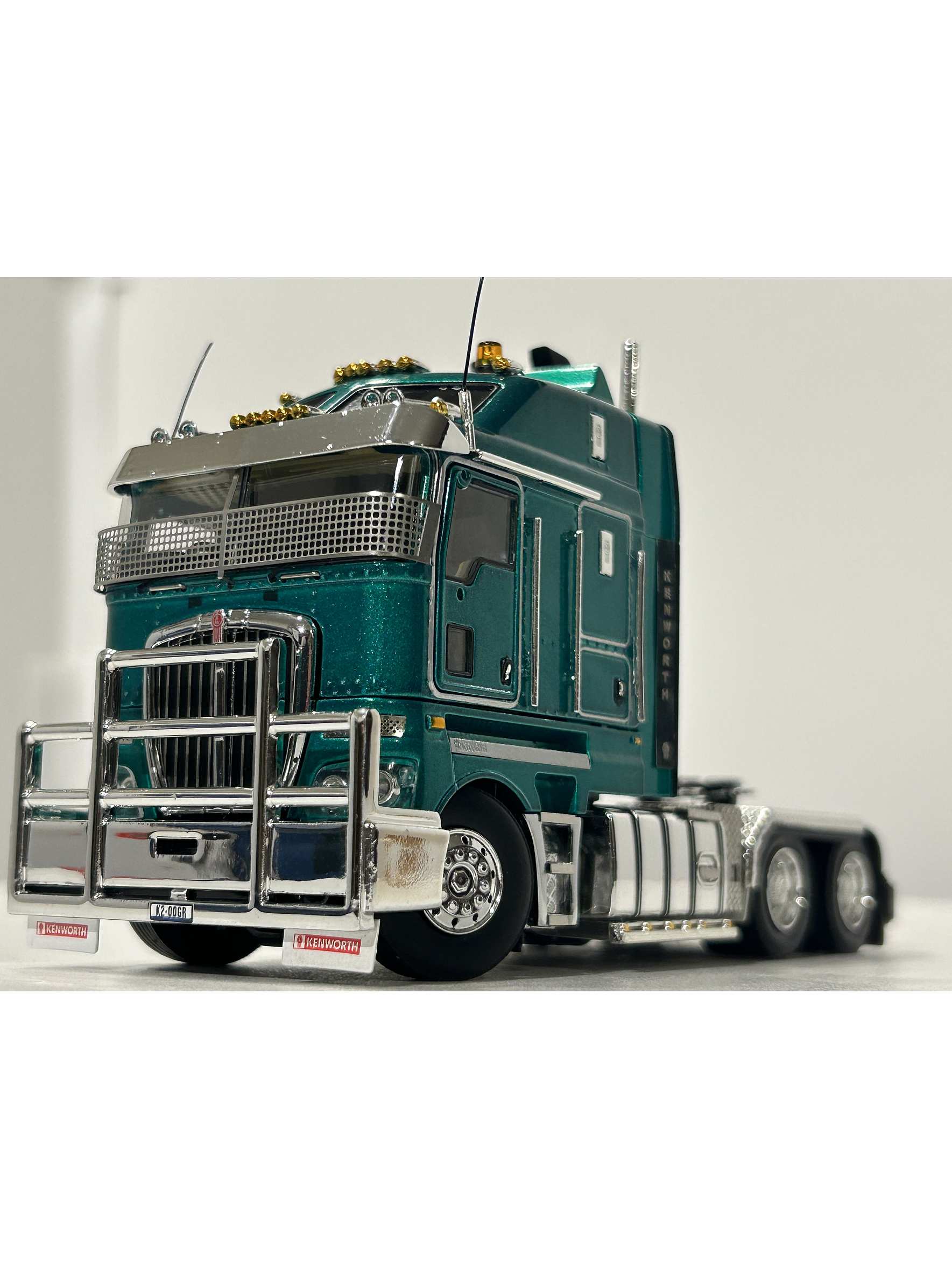 Kenworth K200 – Drake Collectibles 1:50 – Camión Cabover Australiano de Colección 3