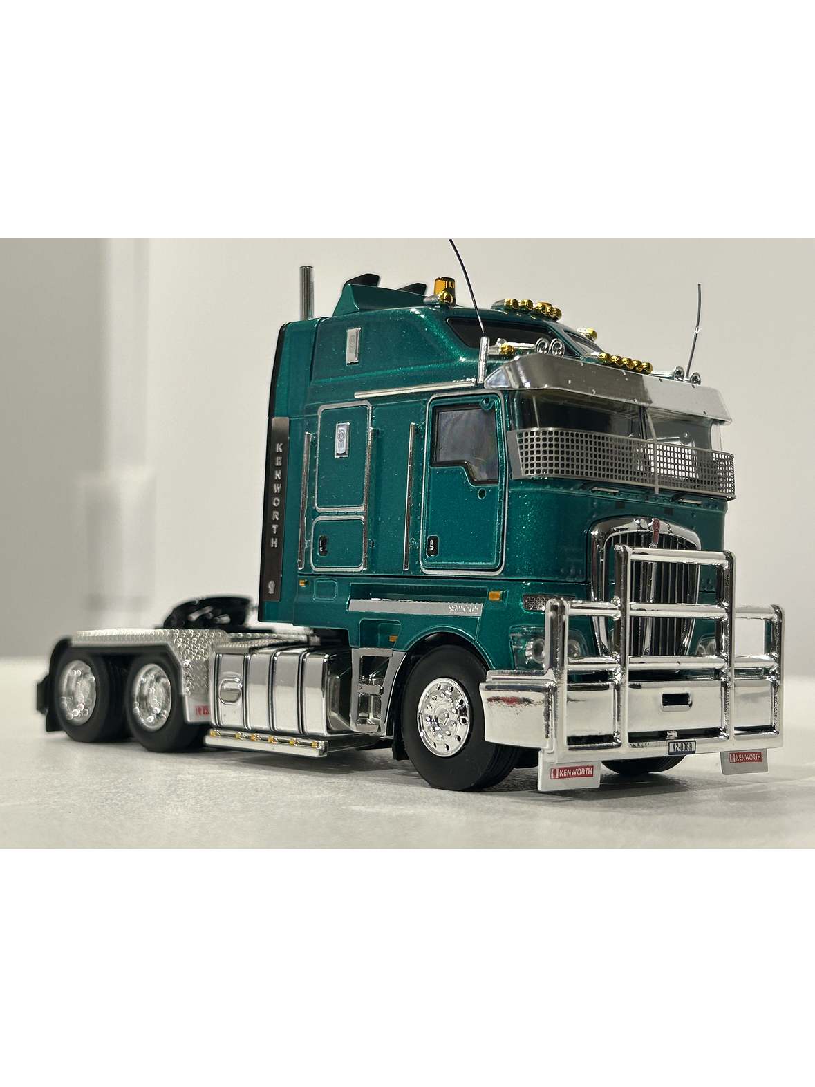 Kenworth K200 – Drake Collectibles 1:50 – Camión Cabover Australiano de Colección 5
