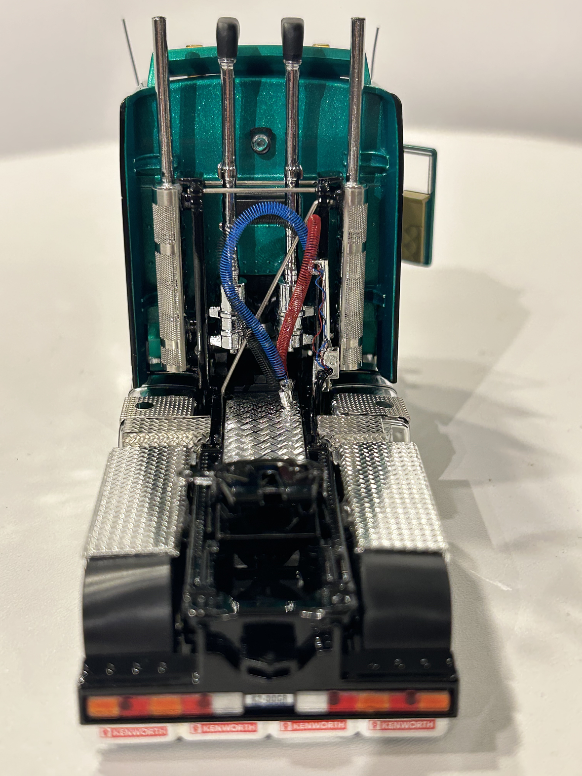 Kenworth K200 – Drake Collectibles 1:50 – Camión Cabover Australiano de Colección 11