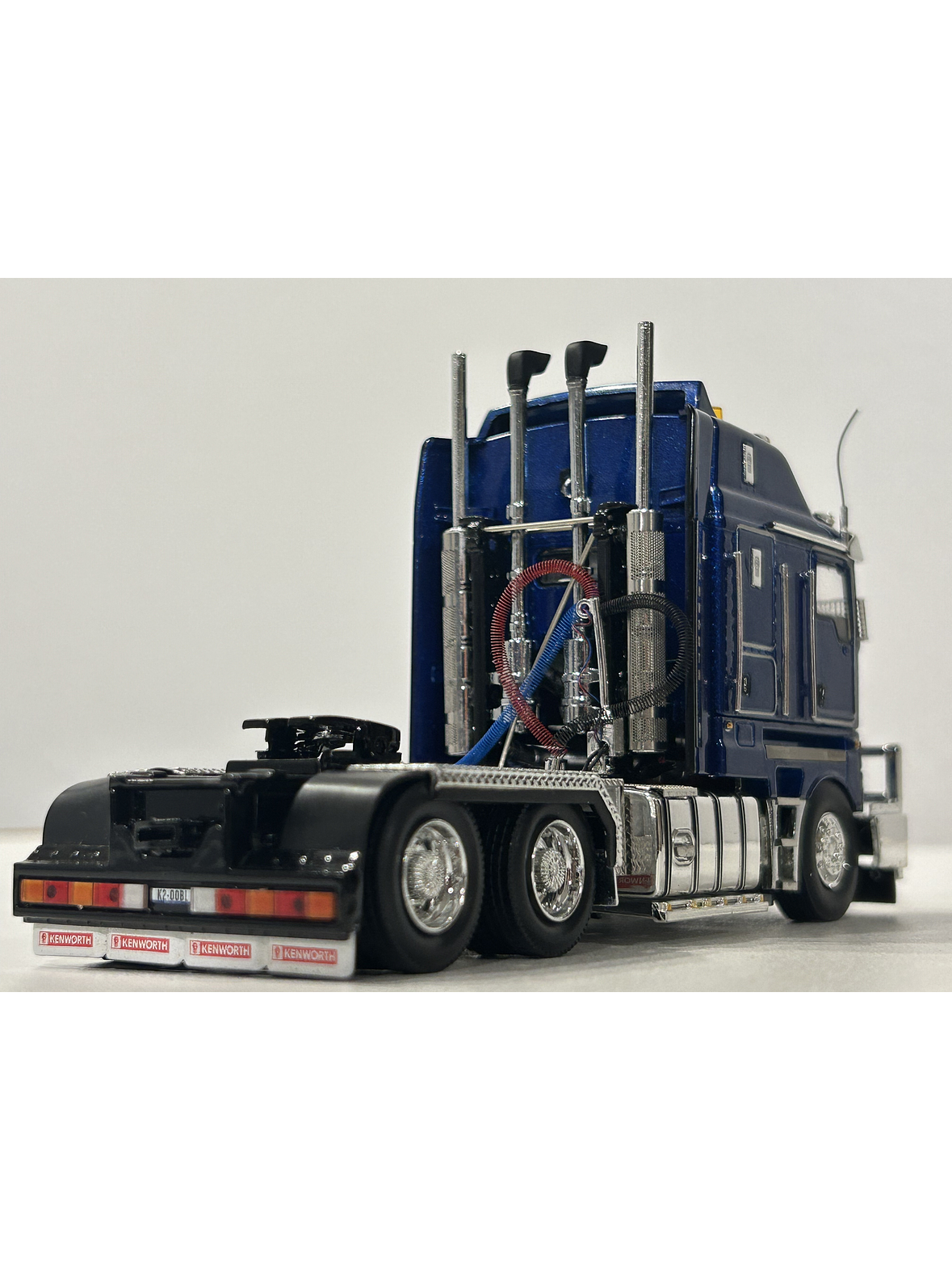 Kenworth K200 – Drake Collectibles 1:50 – Camión Cabover Australiano de Colección 25