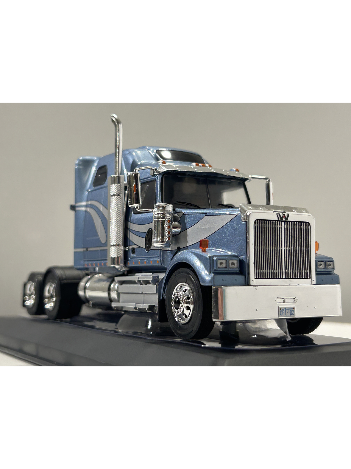 Western Star 4900 Tractor Truck 1997 – Ixo Models 1:43 – Clásico Americano de Carretera 3