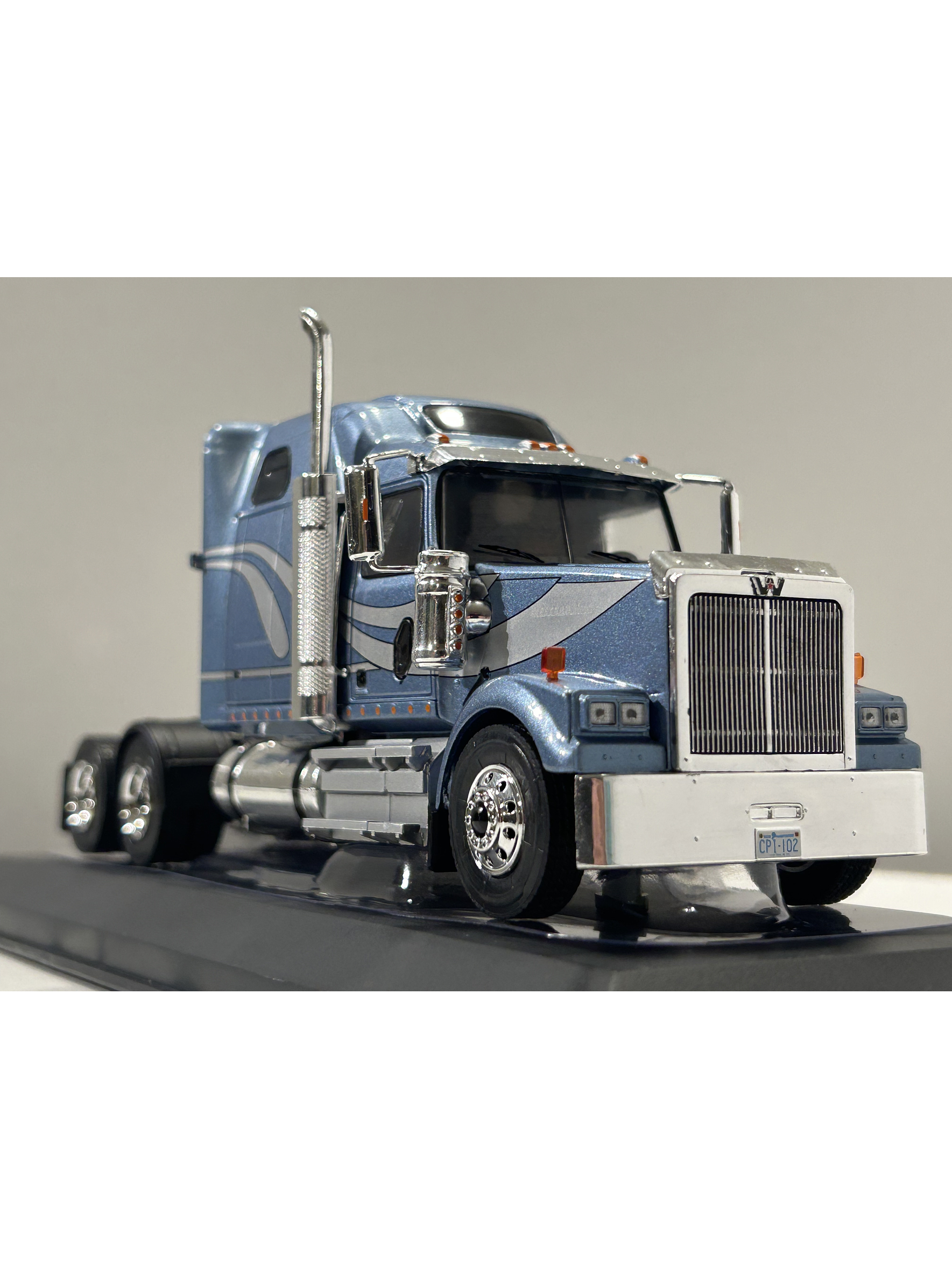 Western Star 4900 Tractor Truck 1997 – Ixo Models 1:43 – Clásico Americano de Carretera 3