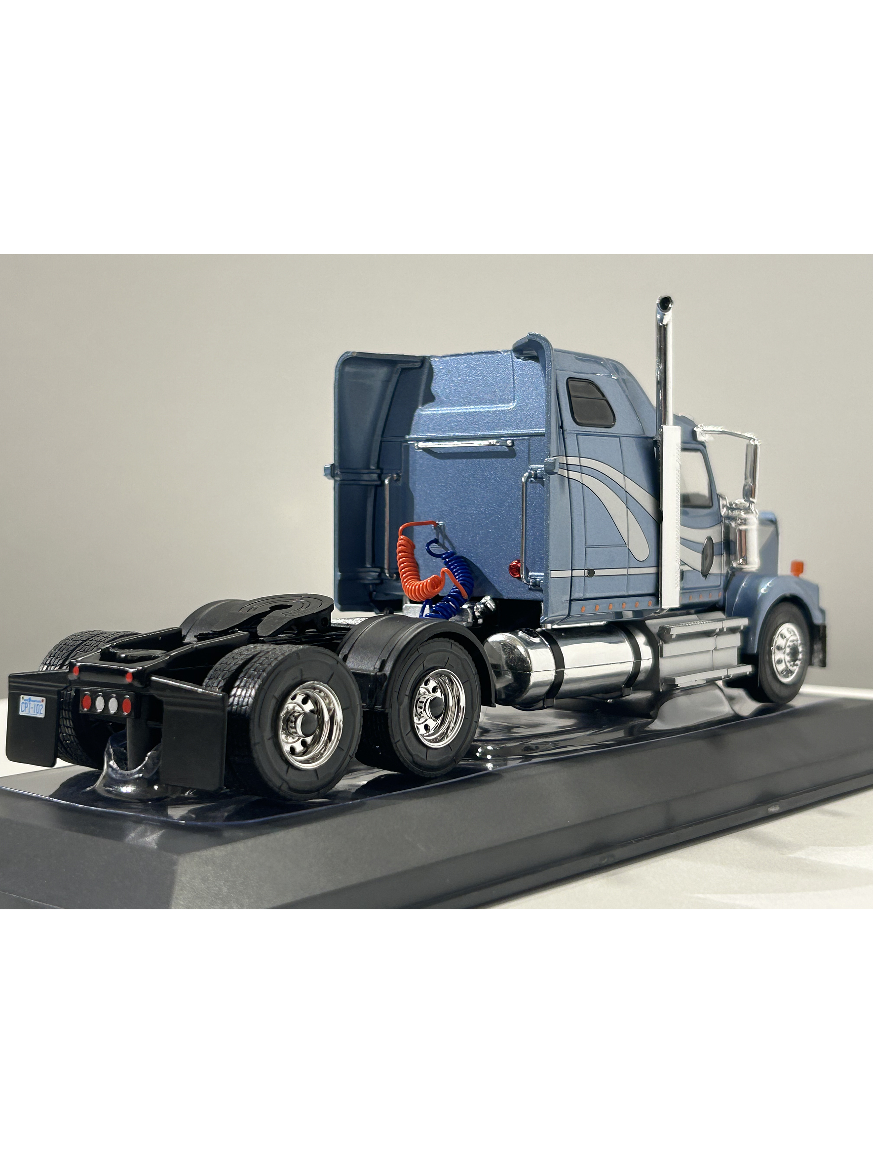 Western Star 4900 Tractor Truck 1997 – Ixo Models 1:43 – Clásico Americano de Carretera 5