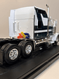 Camión Kenworth W900 1990 – Ixo Models 1/43 – Ícono Americano - thumbnail 15