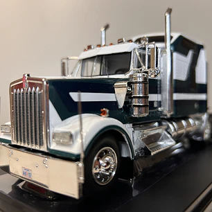 Camión Kenworth W900 1990 – Ixo Models 1/43 – Ícono Americano