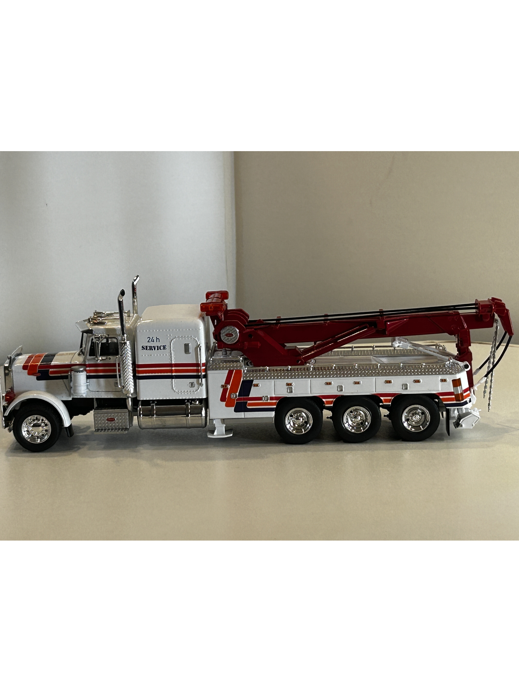 Peterbilt 359 Wrecker 1976 – IXO Models 1:43 – Clásico Americano de Rescate Pesado 7