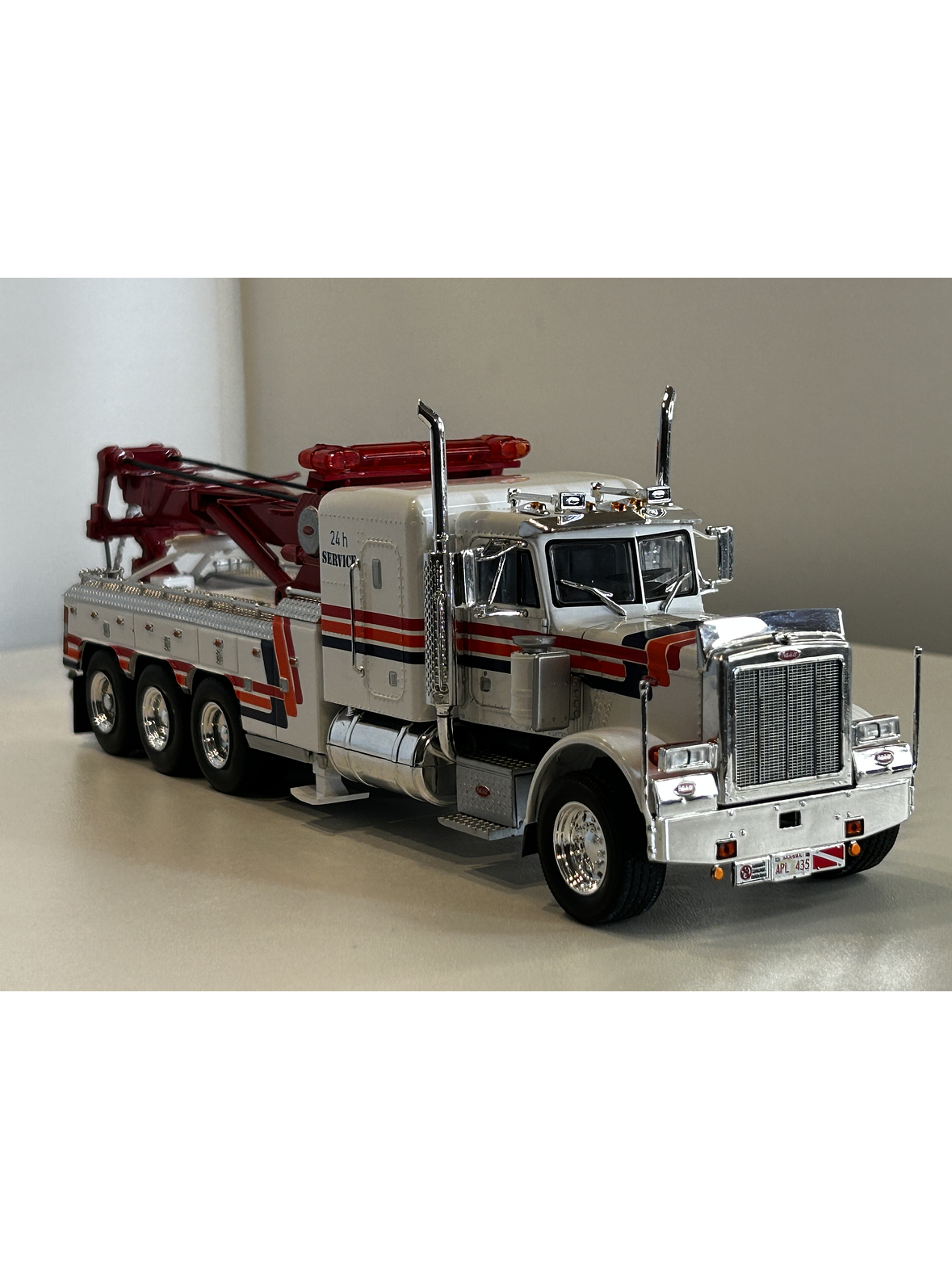Peterbilt 359 Wrecker 1976 – IXO Models 1:43 – Clásico Americano de Rescate Pesado 3