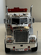 Peterbilt 359 Wrecker 1976 – IXO Models 1:43 – Clásico Americano de Rescate Pesado - Miniatura 2