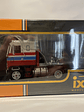GMC Astro 95 Tractor Truck 1970 – IXO Models 1:43 – Ícono Americano de Cabina Frontal - Miniatura 10