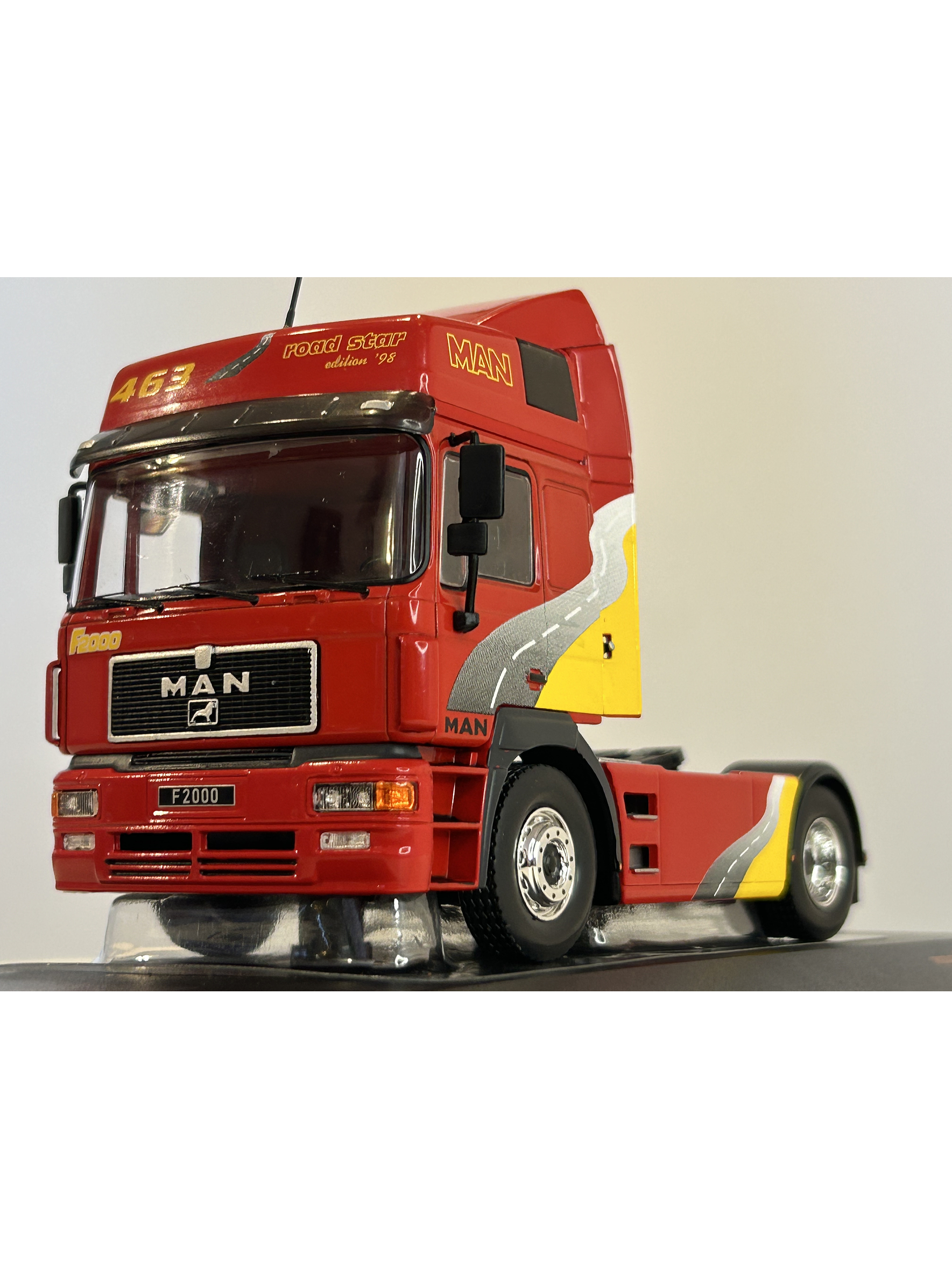 Camión a Escala MAN F2000 19.463 (1994) – IXO Models 1:43 | Historia y Nostalgia del Transporte 10