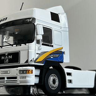Camión a Escala MAN F2000 19.463 (1994) – IXO Models 1:43 | Historia y Nostalgia del Transporte