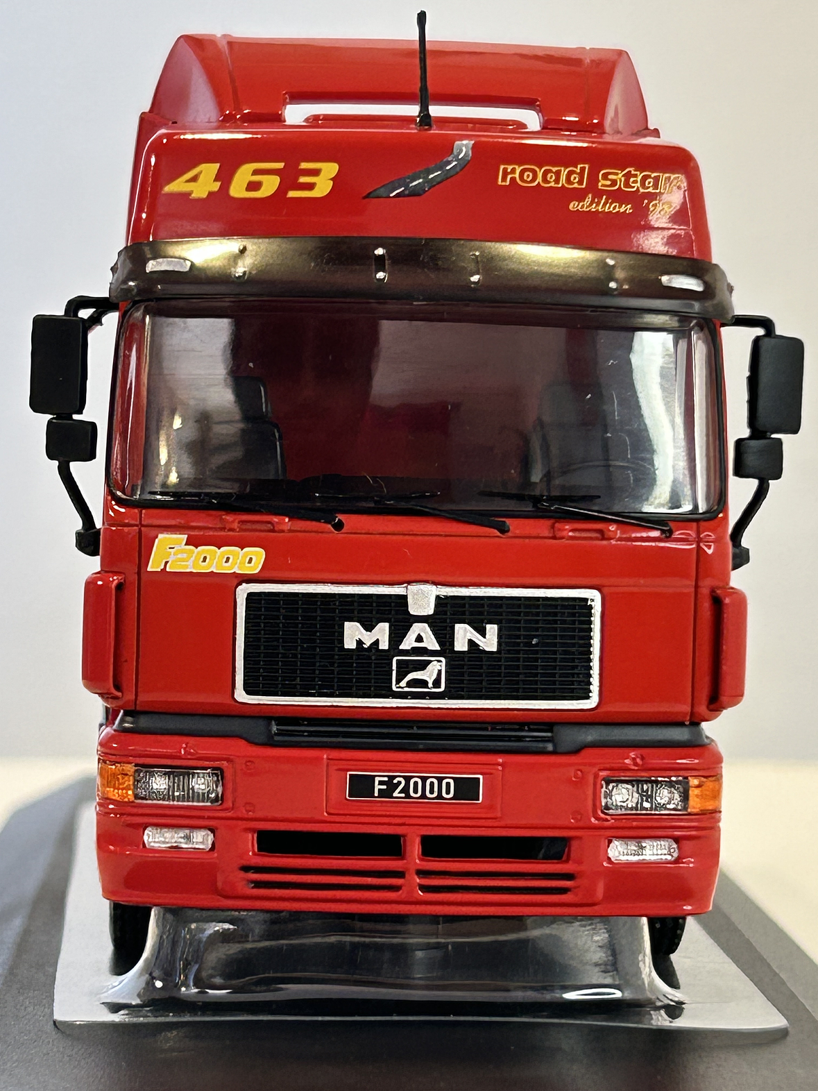 Camión a Escala MAN F2000 19.463 (1994) – IXO Models 1:43 | Historia y Nostalgia del Transporte 11
