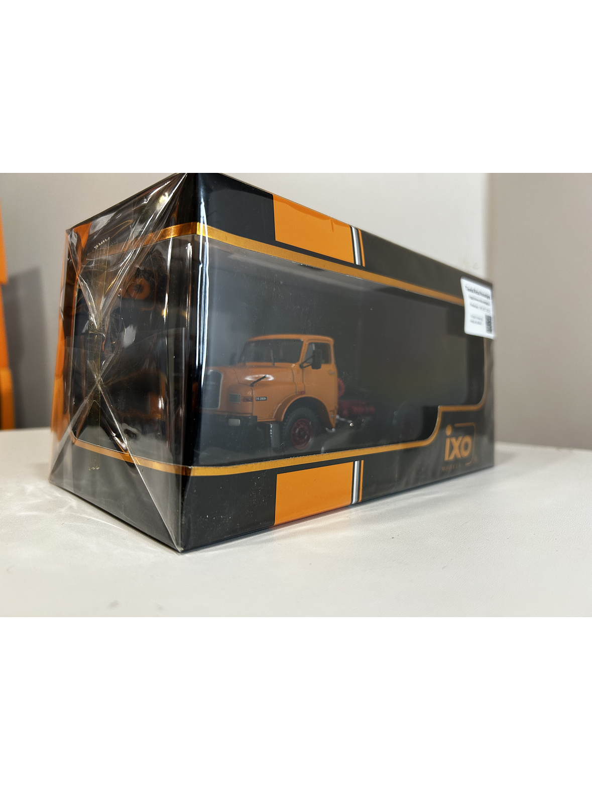 MAN 19.280 H 1971 – IXO Models 1:43 – Clásico camión europeo 9