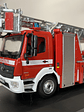 Mercedes-Benz Atego DLK 23/12 Metz – Feuerwehr Halle – IXO Models 1:43 - Miniatura 2