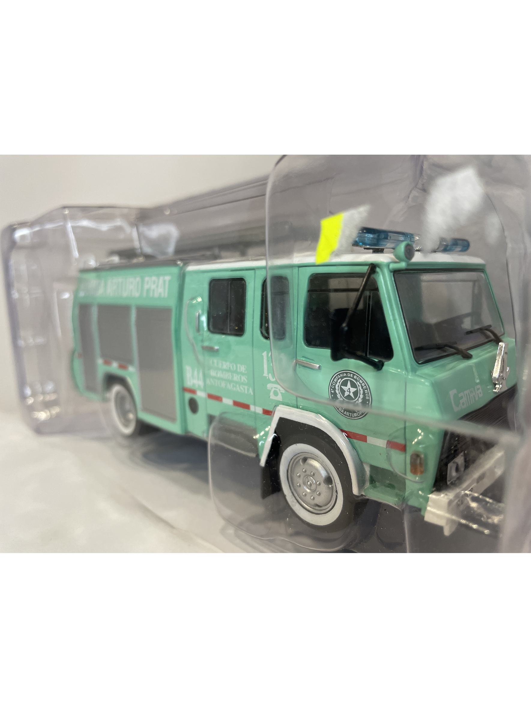 Camión de Bomberos Berliet 770 KB6 – Bomba Arturo Prat Antofagasta 1:43 | Ruta Nostalgia 9