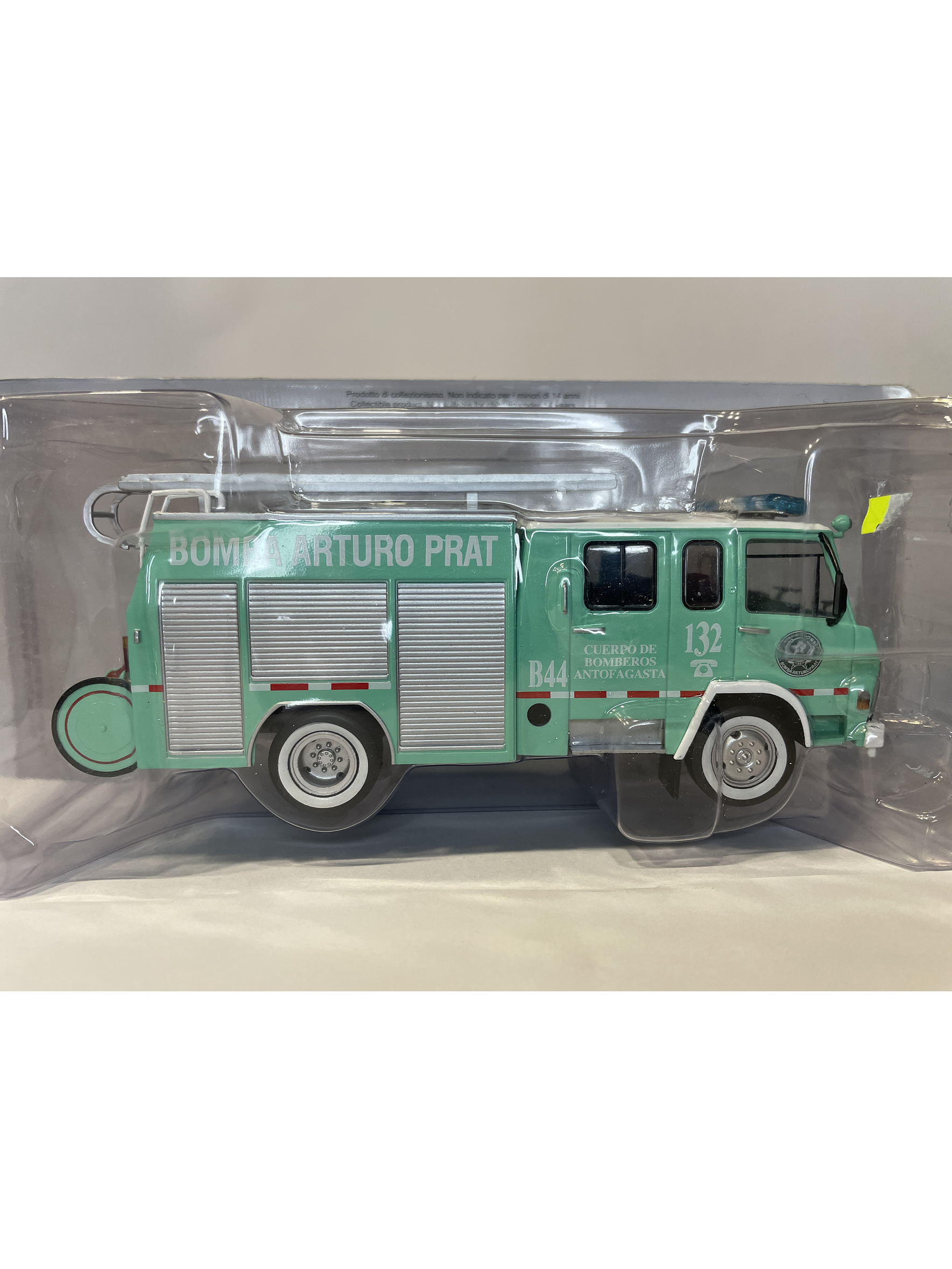 Camión de Bomberos Berliet 770 KB6 – Bomba Arturo Prat Antofagasta 1:43 | Ruta Nostalgia 10