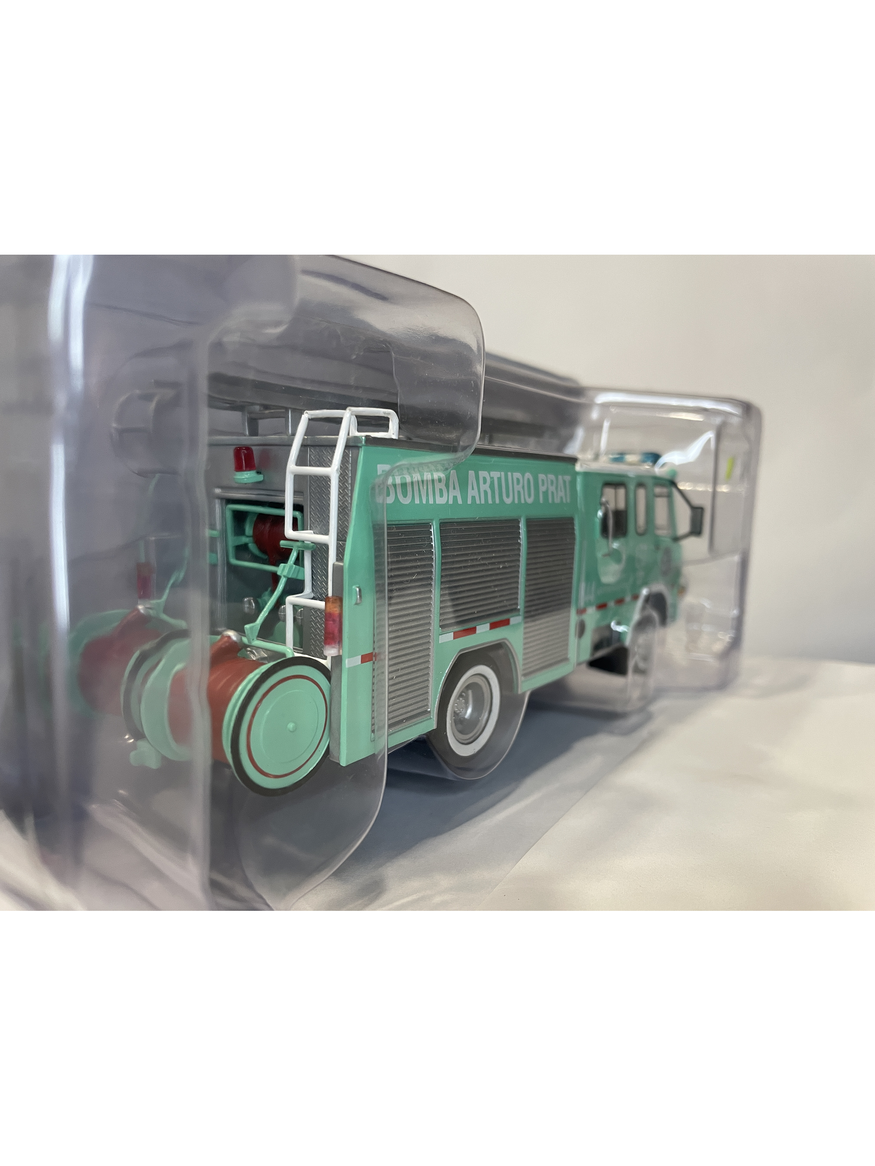 Camión de Bomberos Berliet 770 KB6 – Bomba Arturo Prat Antofagasta 1:43 | Ruta Nostalgia 12