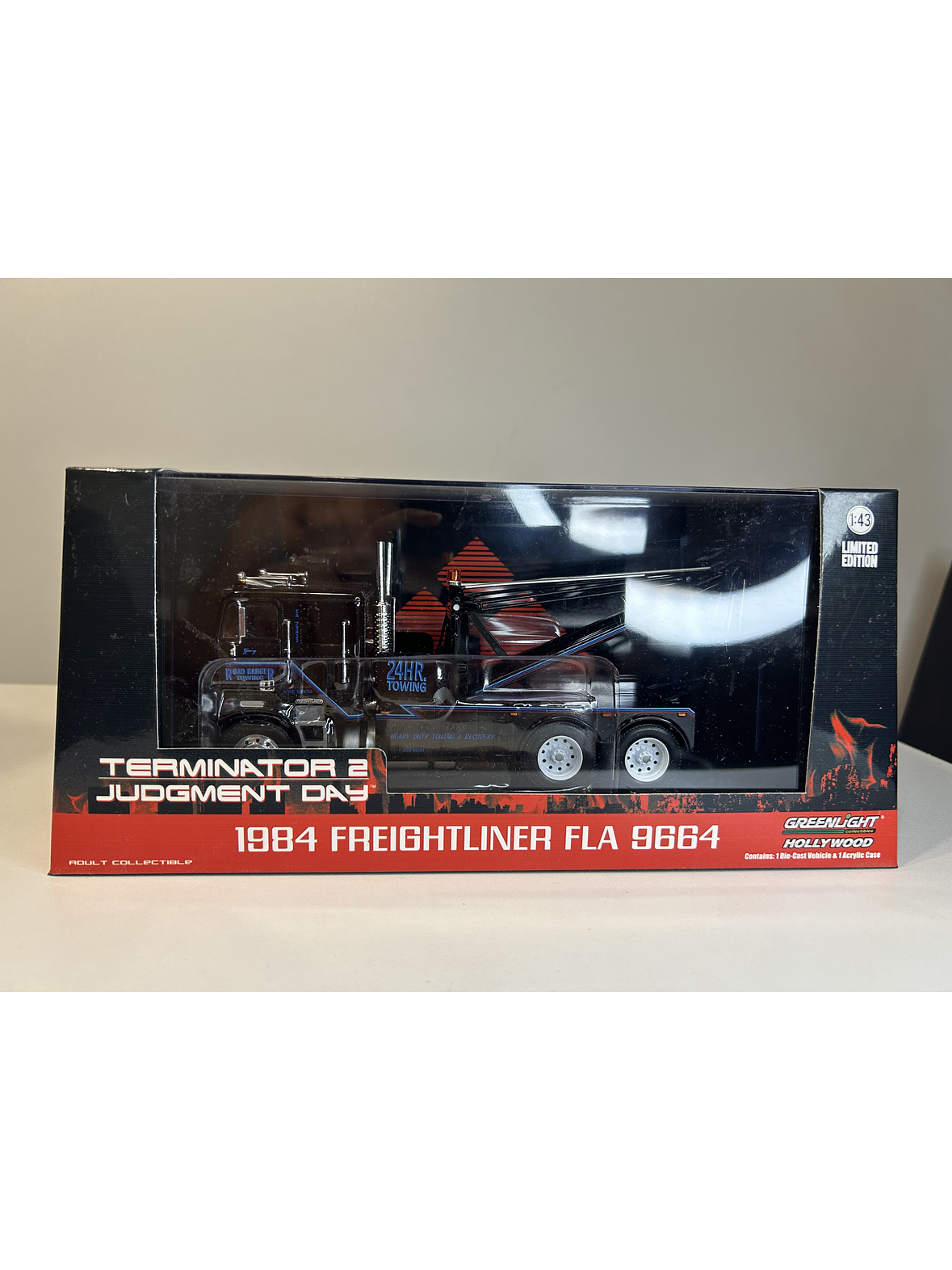 Freightliner FLA 9664 Terminator 2 