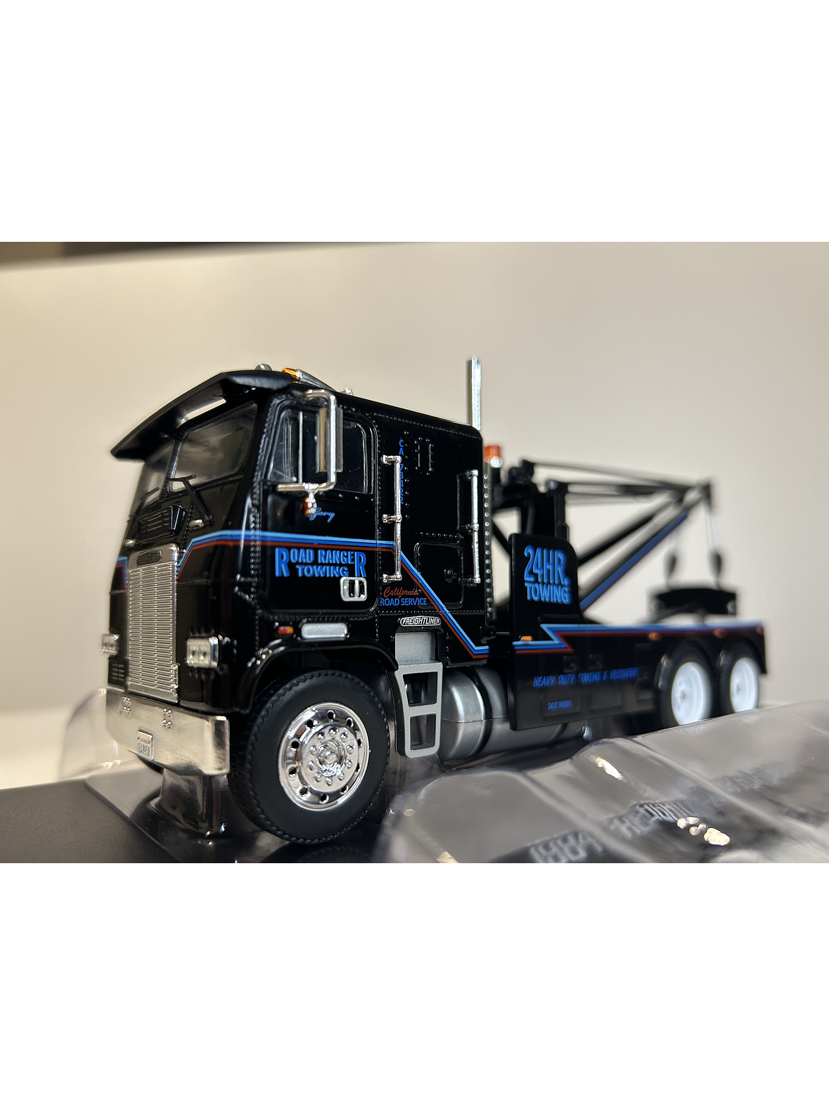 Freightliner FLA 9664 Terminator 2 
