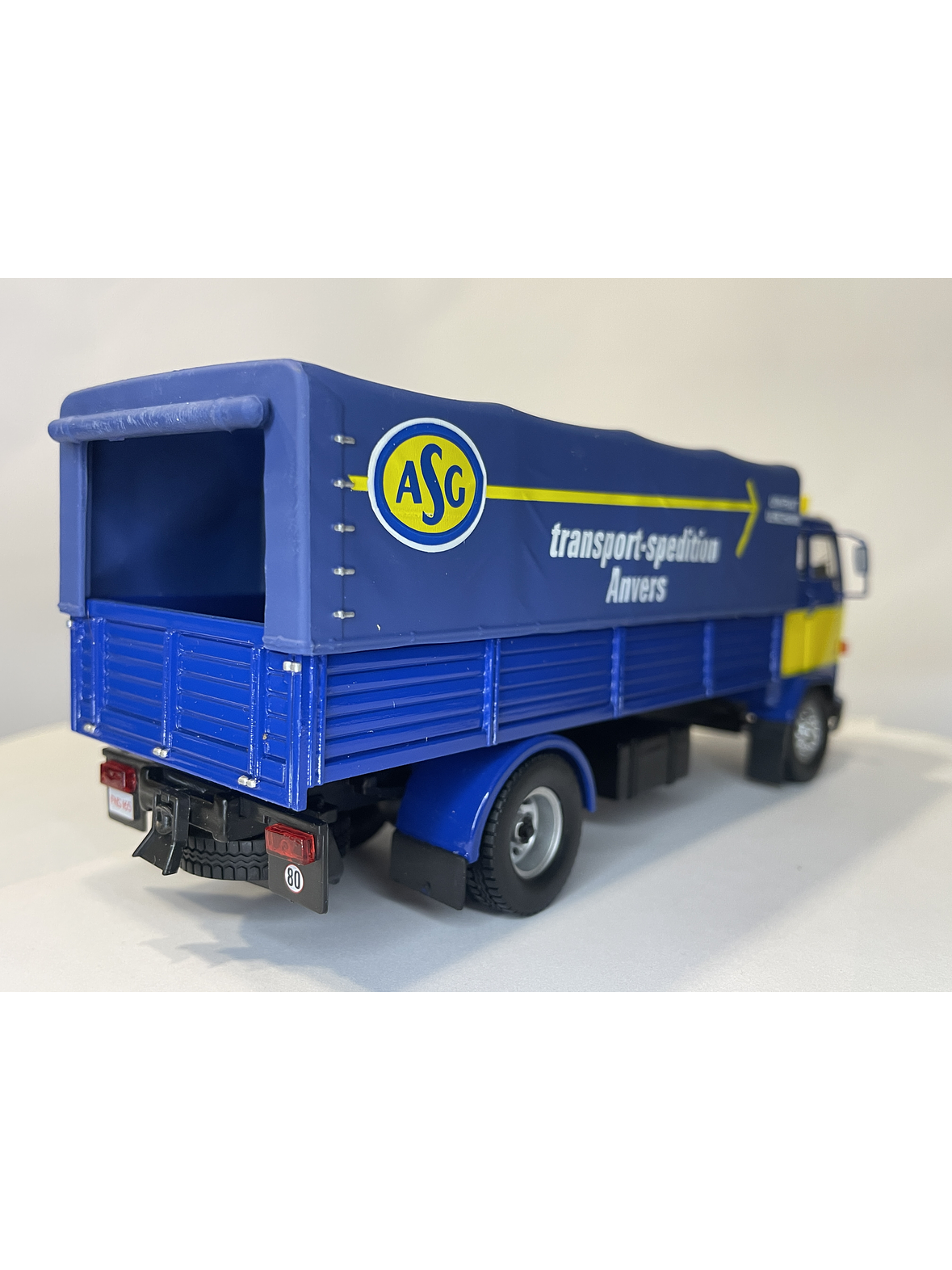 Volvo F89 ASG – Camión clásico escandinavo de transporte pesado | ALTAYA IXO 1:43 2