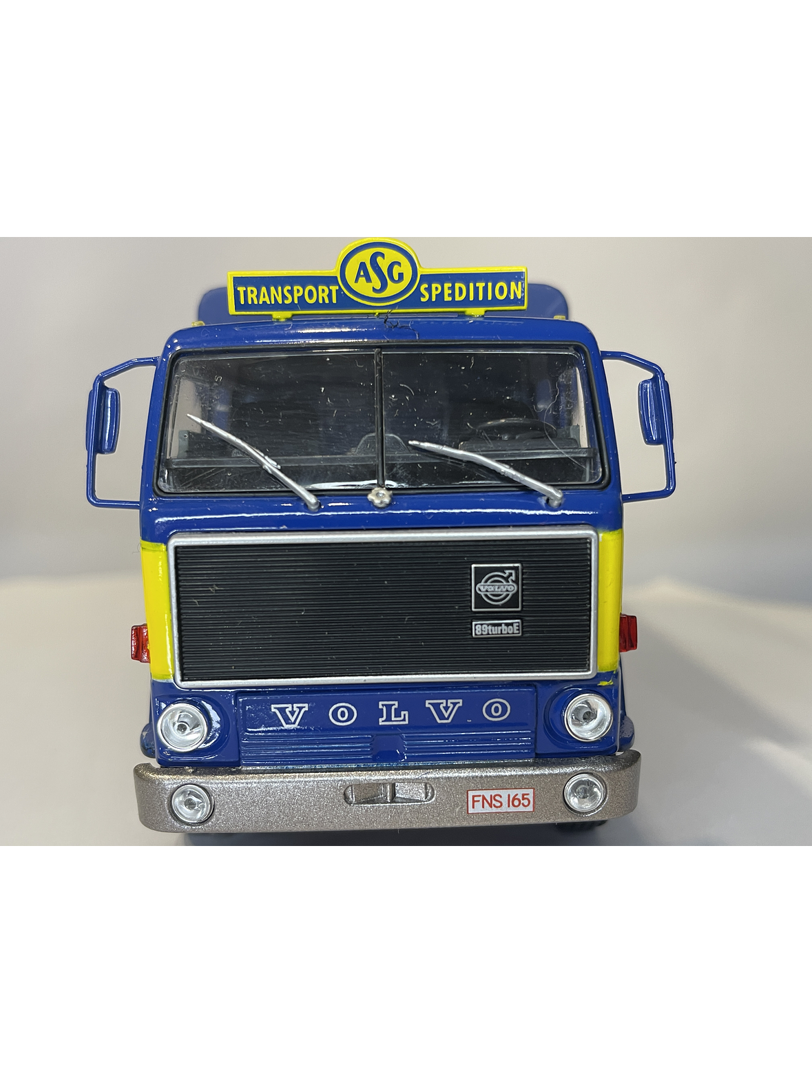 Volvo F89 ASG – Camión clásico escandinavo de transporte pesado | ALTAYA IXO 1:43 4