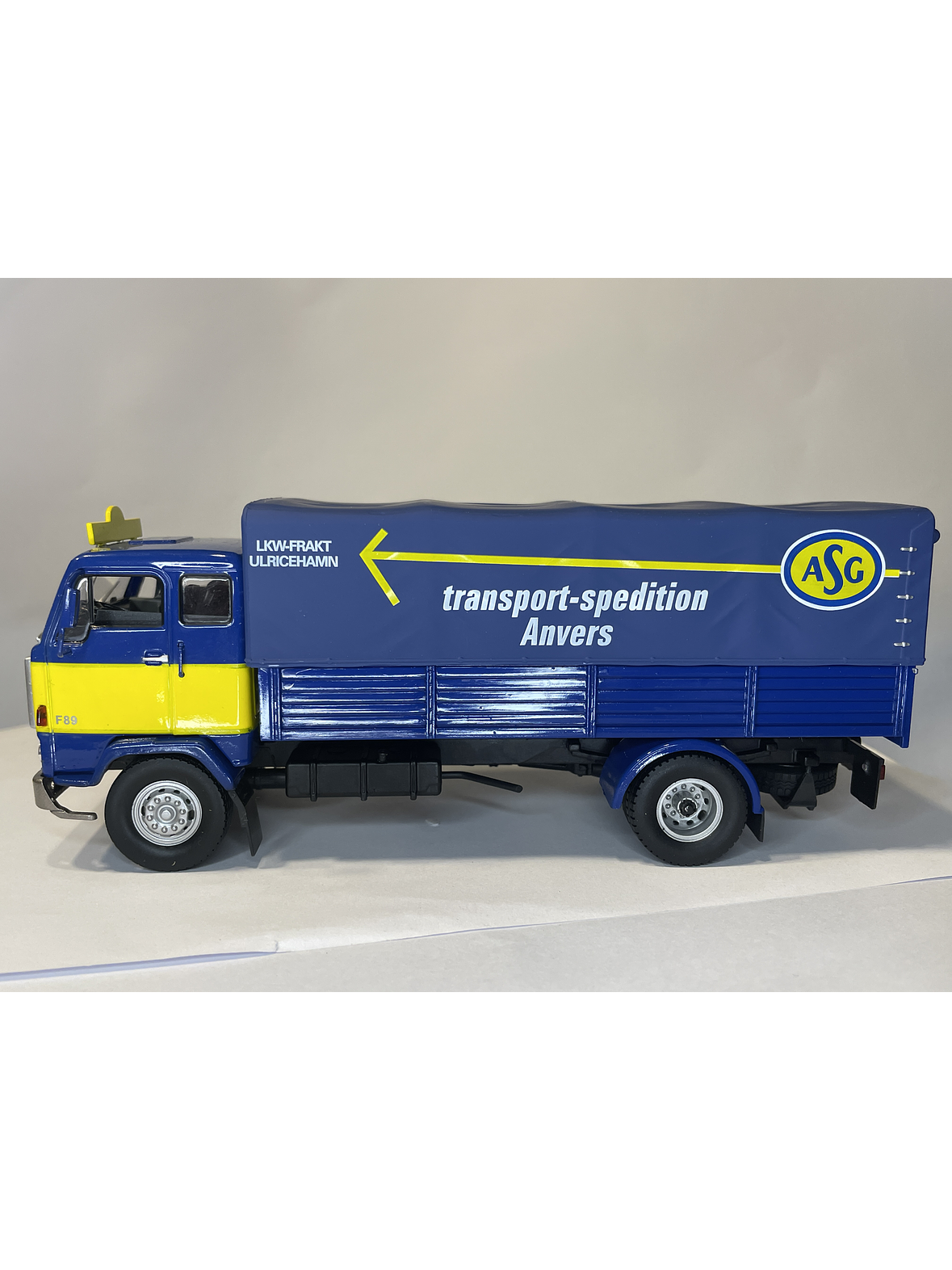 Volvo F89 ASG – Camión clásico escandinavo de transporte pesado | ALTAYA IXO 1:43 5