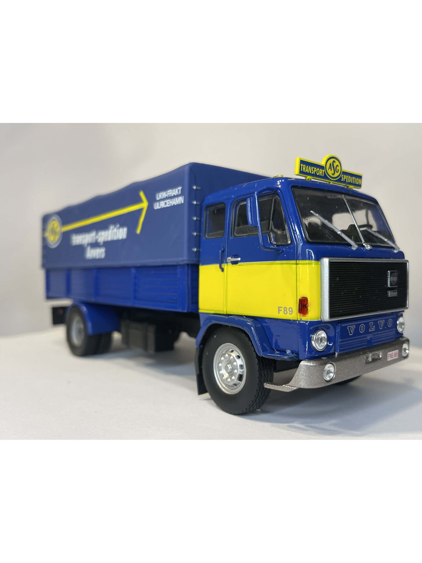 Volvo F89 ASG – Camión clásico escandinavo de transporte pesado | ALTAYA IXO 1:43 7