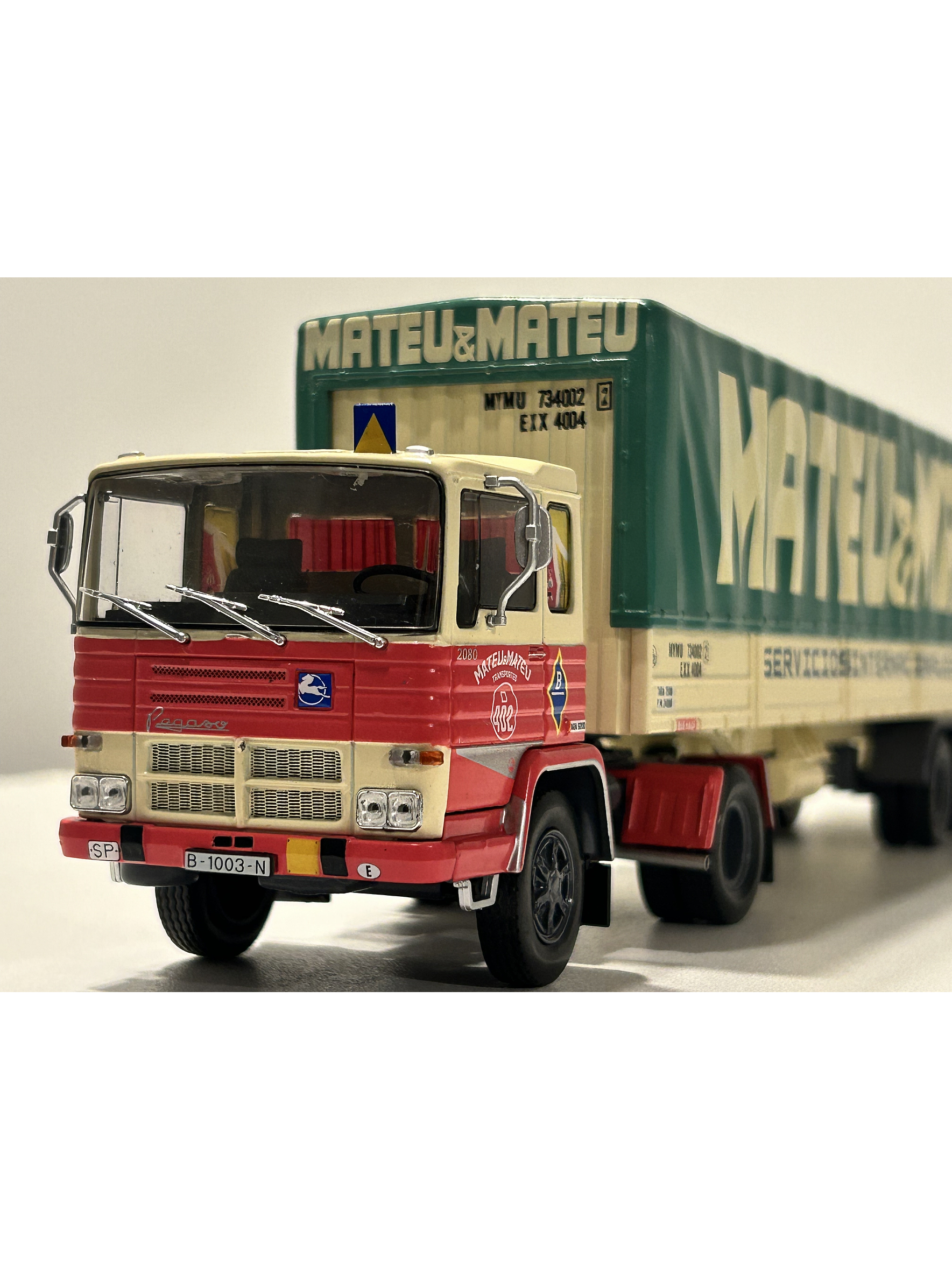 Pegaso 2080/50 Mateu & Mateu 1972 – Salvat 1:43 | Ruta Nostalgia 7