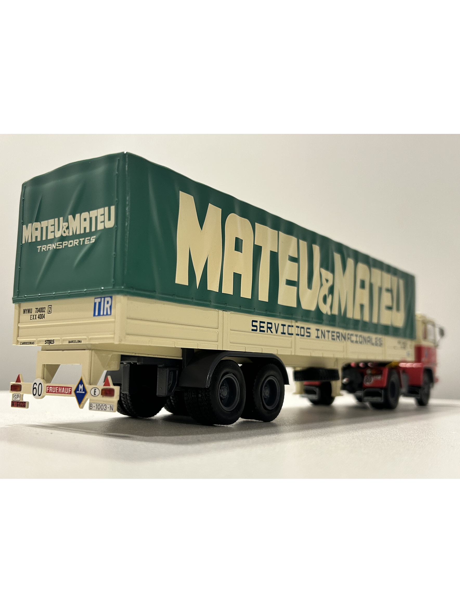 Pegaso 2080/50 Mateu & Mateu 1972 – Salvat 1:43 | Ruta Nostalgia 5