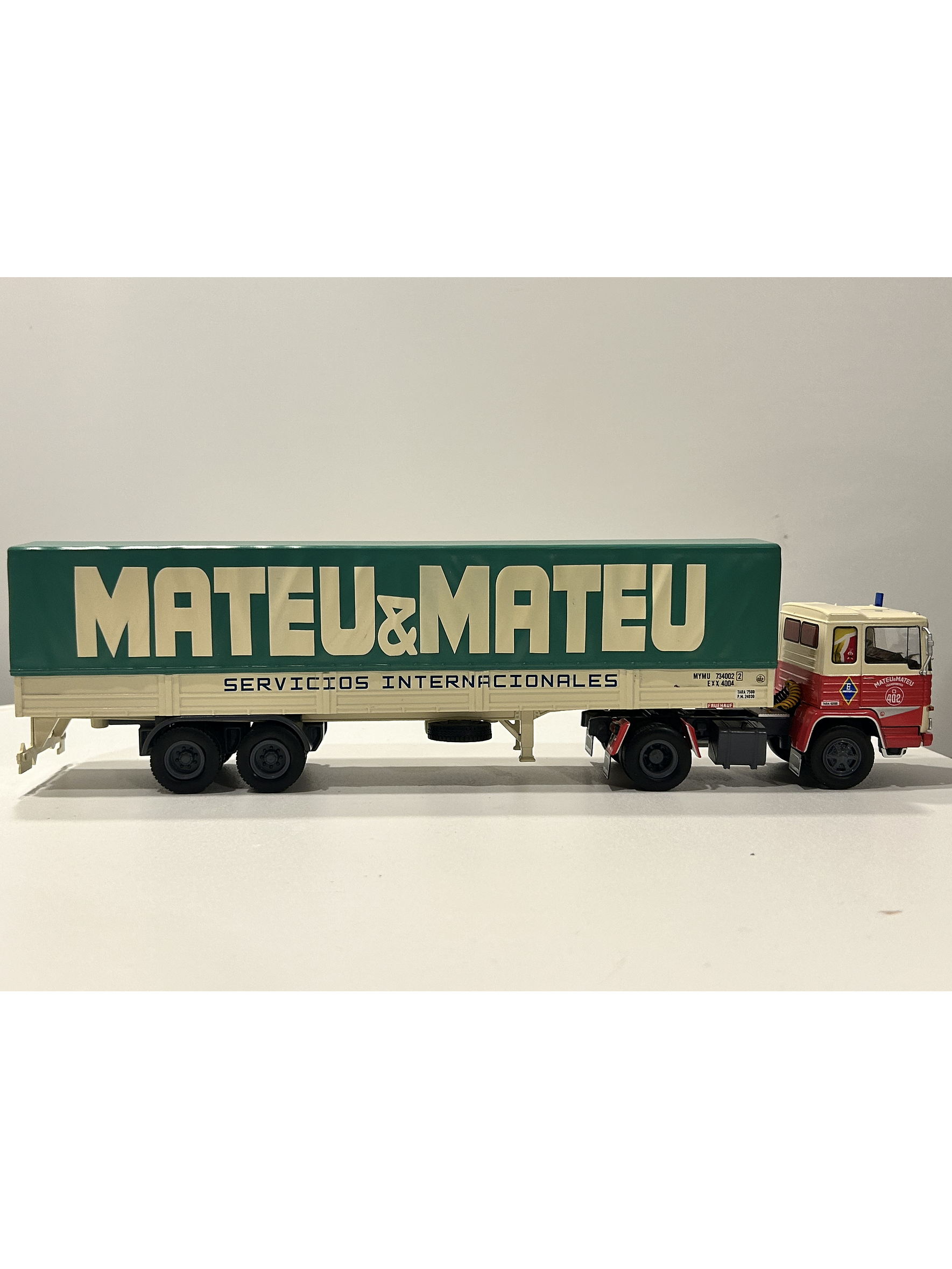 Pegaso 2080/50 Mateu & Mateu 1972 – Salvat 1:43 | Ruta Nostalgia 4
