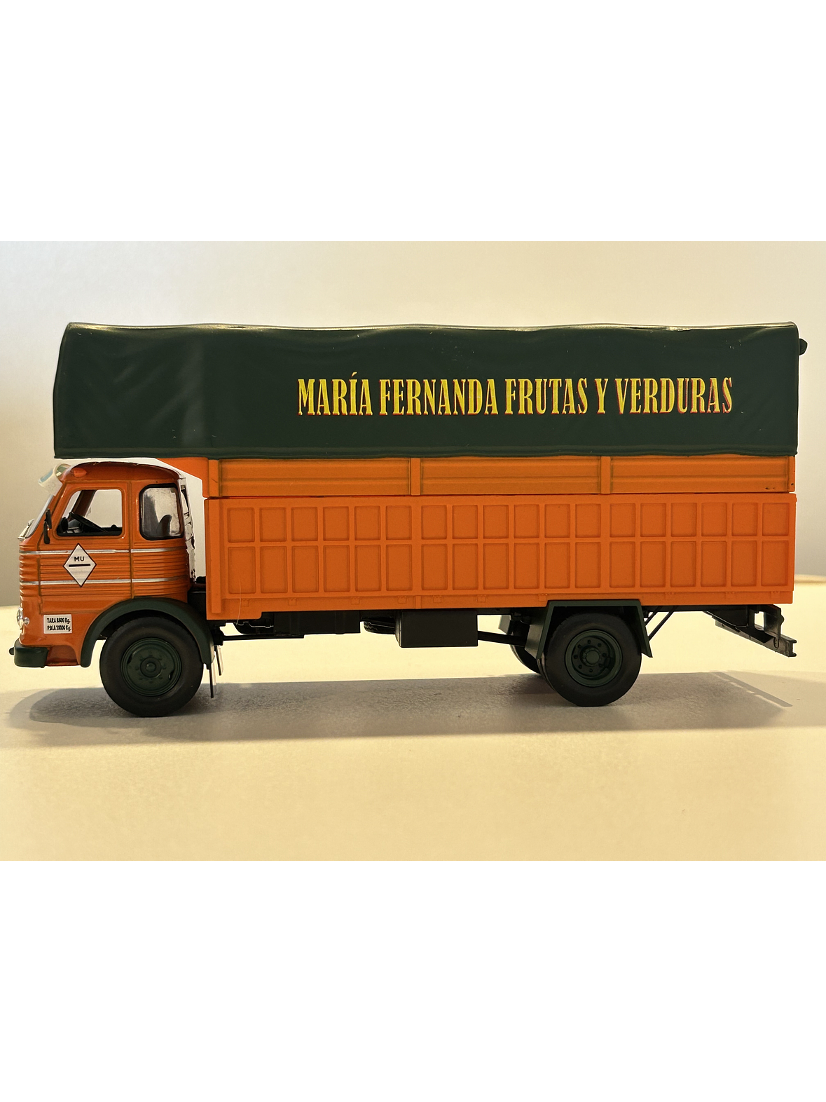 Pegaso Comet 1095 Frutas y Verduras 1963 IXO Models 1:43 – Camión clásico de colección 8