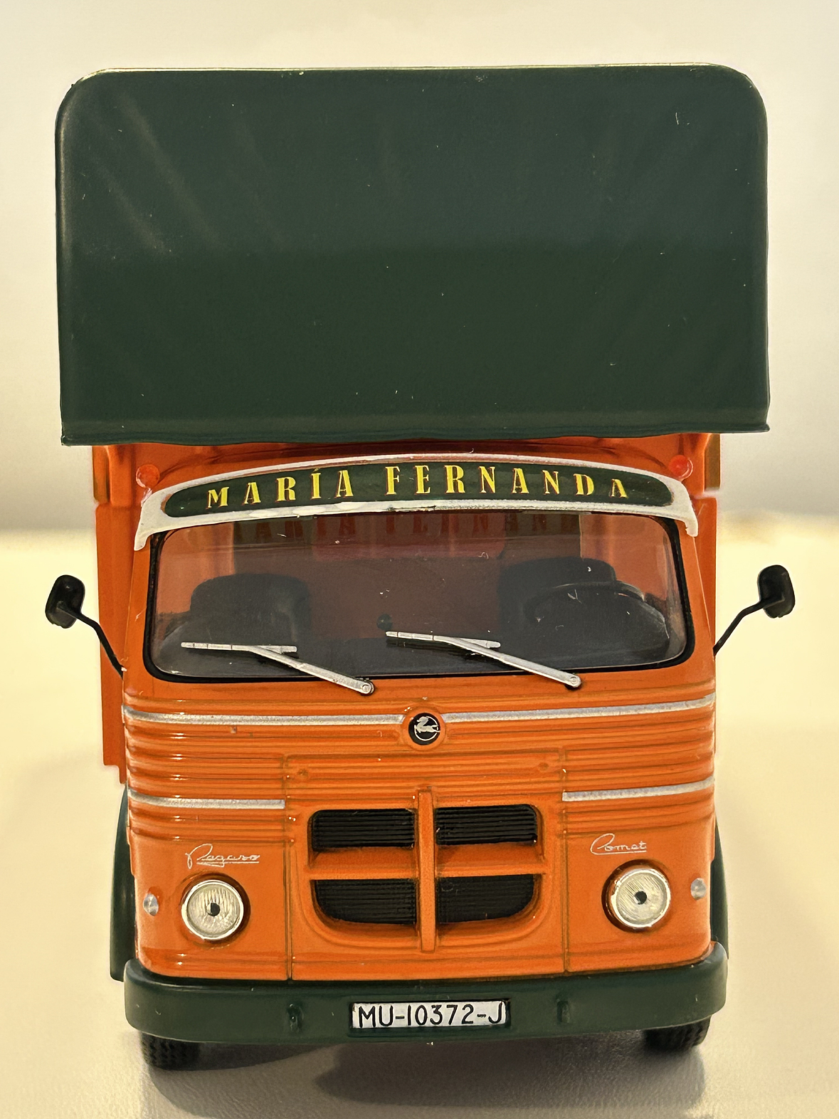 Pegaso Comet 1095 Frutas y Verduras 1963 IXO Models 1:43 – Camión clásico de colección 2