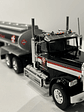 Freightliner FLC 120 64T (1977) Texaco – Camión Clásico Americano – 1:43 - Miniatura 9