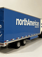 Freightliner FLA NorthAmerican – Camión Clásico Americano – 1:43 - Miniatura 9