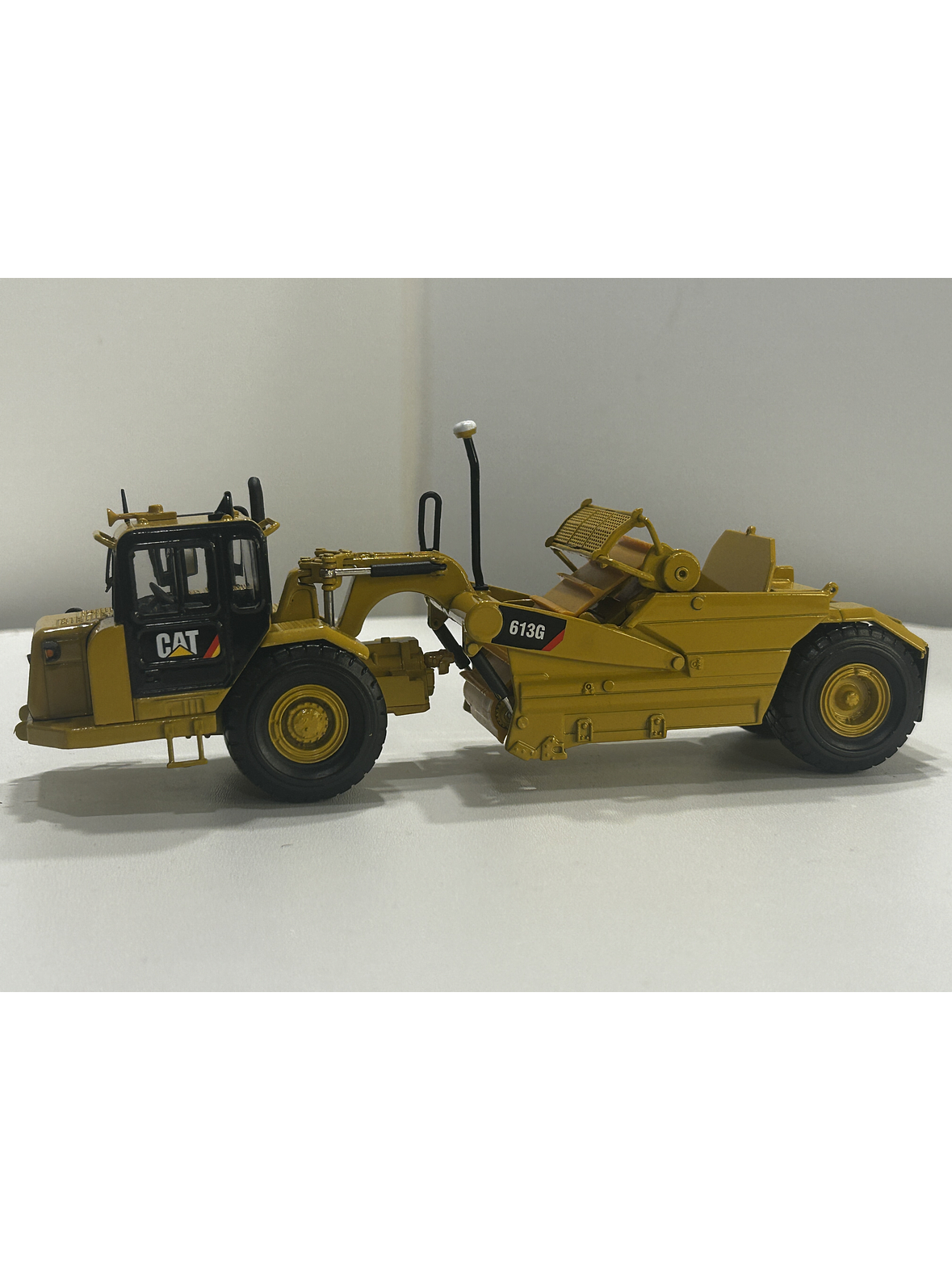 CAT 623G Elevating Scraper – Maquinaria minera y construcción | Modelo a escala 7