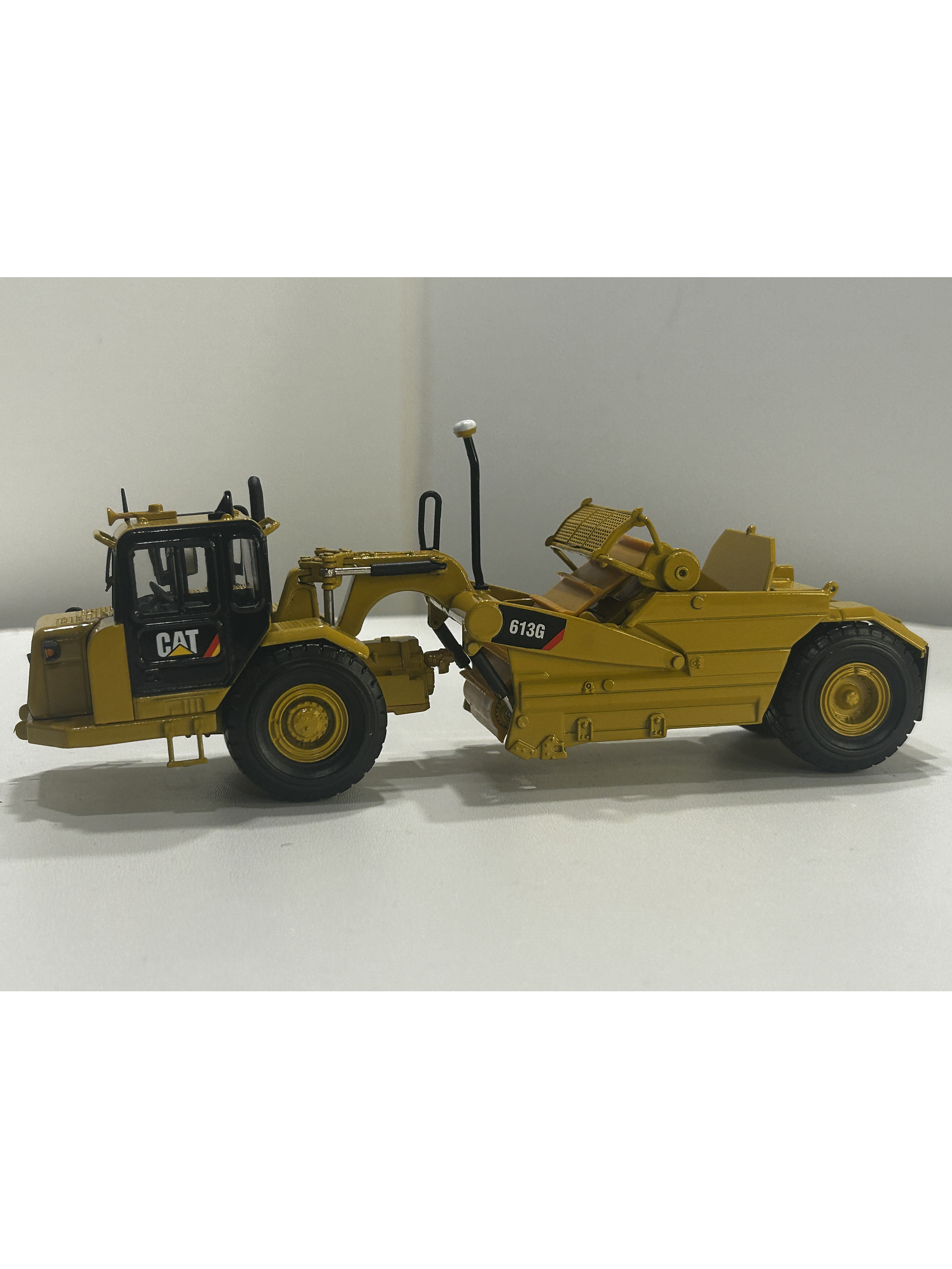 CAT 623G Elevating Scraper – Maquinaria minera y construcción | Modelo a escala 7