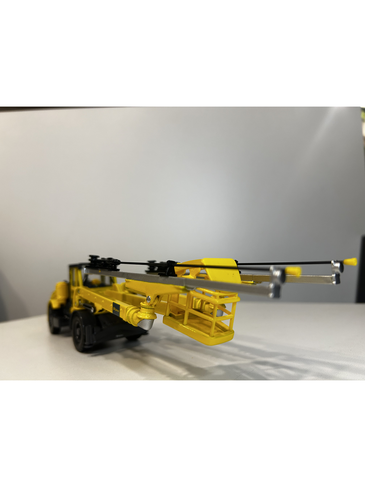 Epiroc Boomer E2 1:50 – Jumbo de perforación a escala para minería subterránea | Modelo coleccionable 4