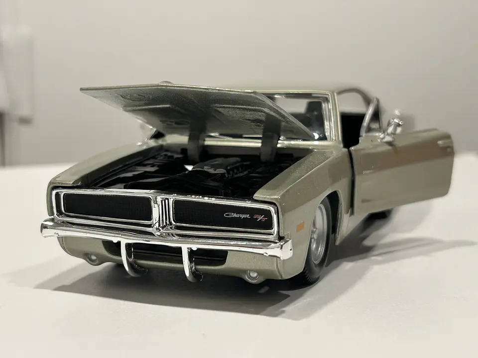 Auto Dodge Charger R/T 1969 | Maisto Escala 1:25 6