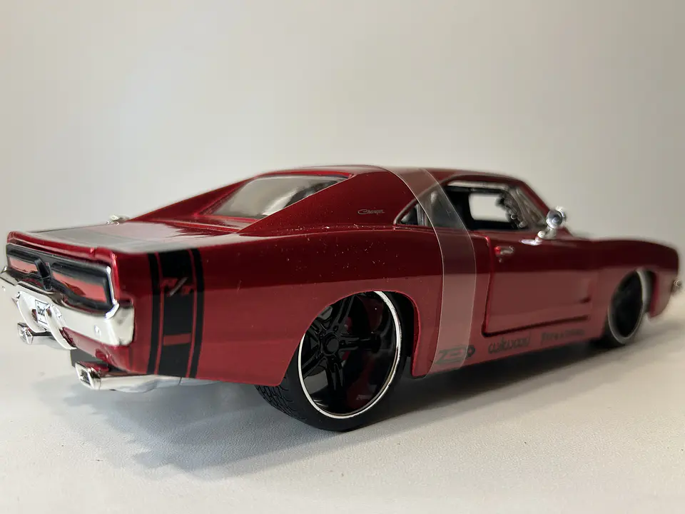 Auto Dodge Charger R/T 1969 | Maisto Escala 1:25 27