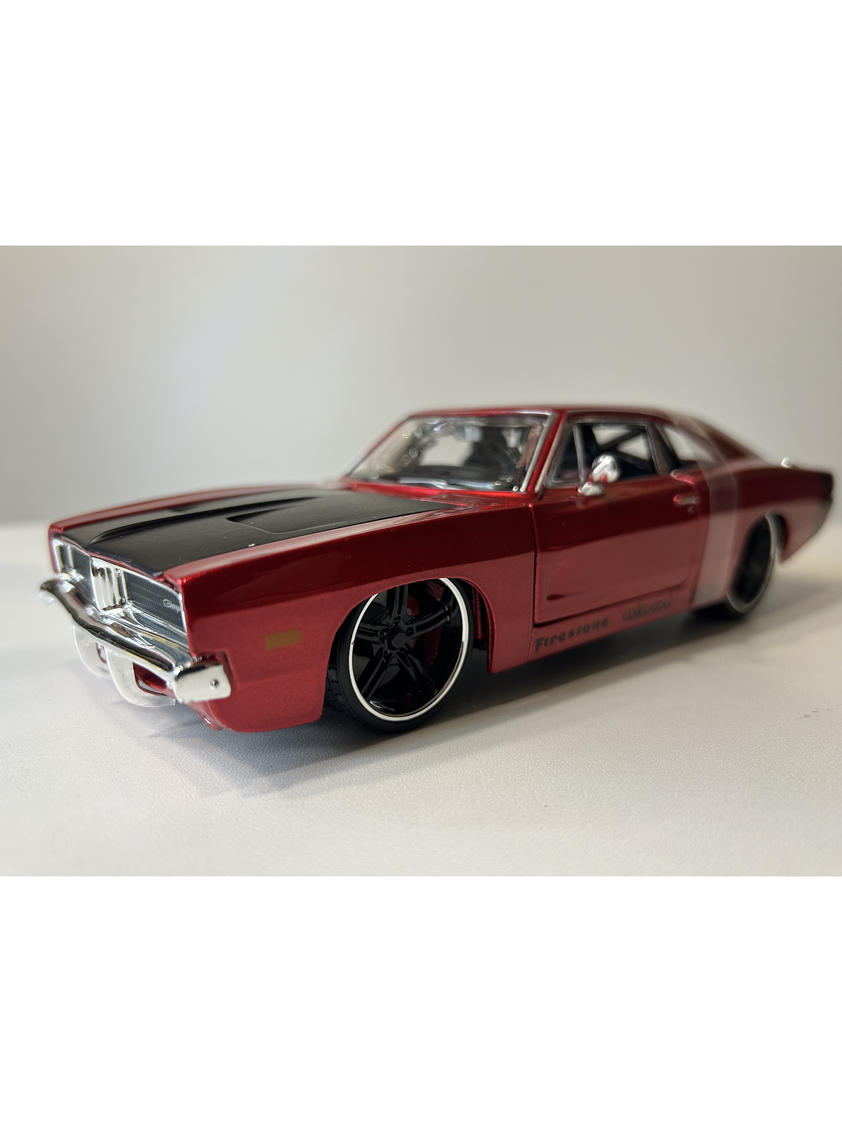 Dodge Charger R/T 1969 – Modelo a Escala 1:25 - Maisto Special Editions - Diecast Coleccionable 22