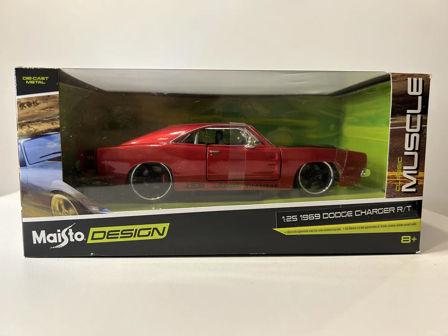 Auto Dodge Charger R/T 1969 | Maisto Escala 1:25 34