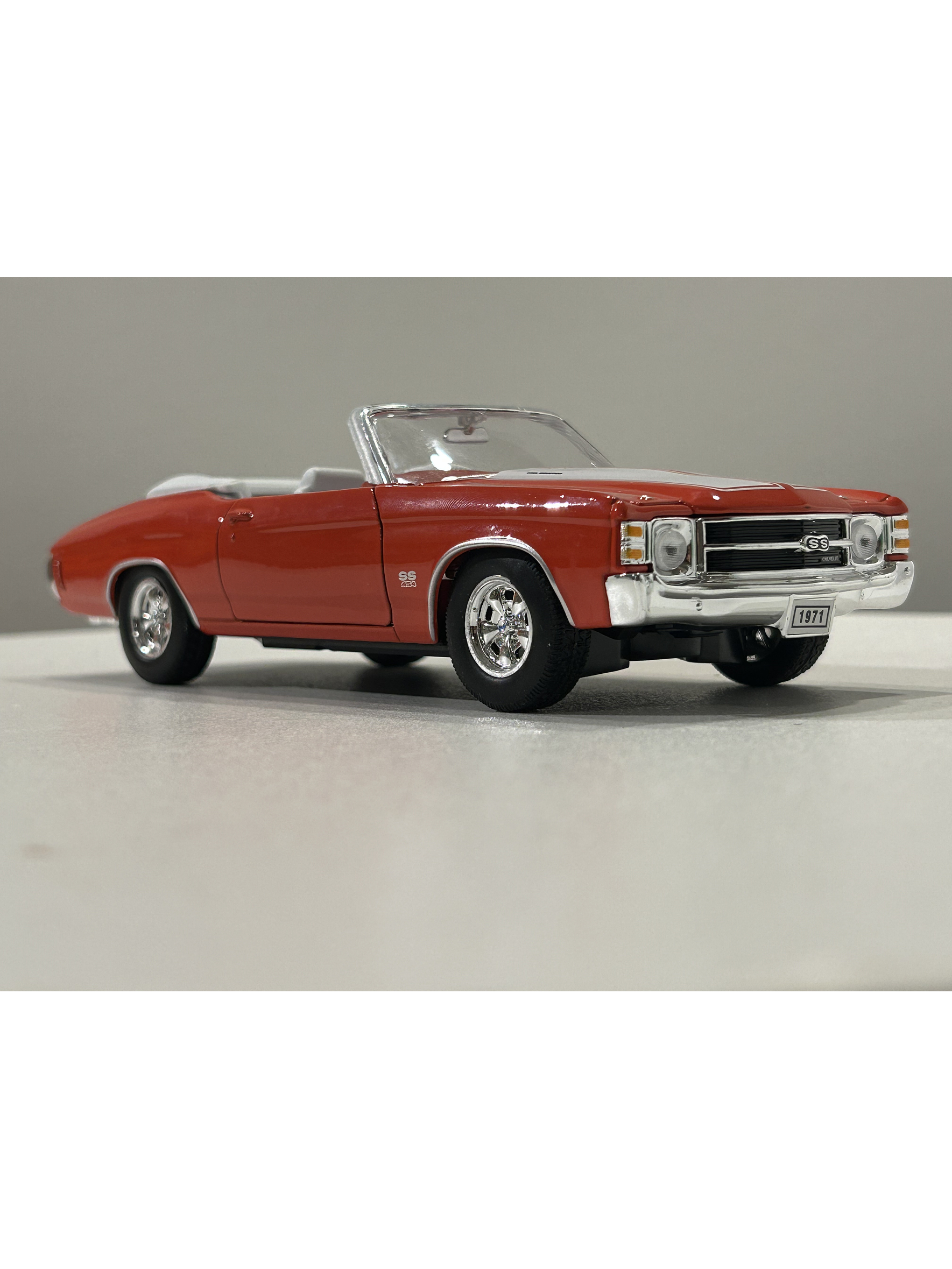 Chevrolet Chevelle SS 454 Convertible 1971 – Modelo a Escala 1:24 Welly Diecast Coleccionable 10