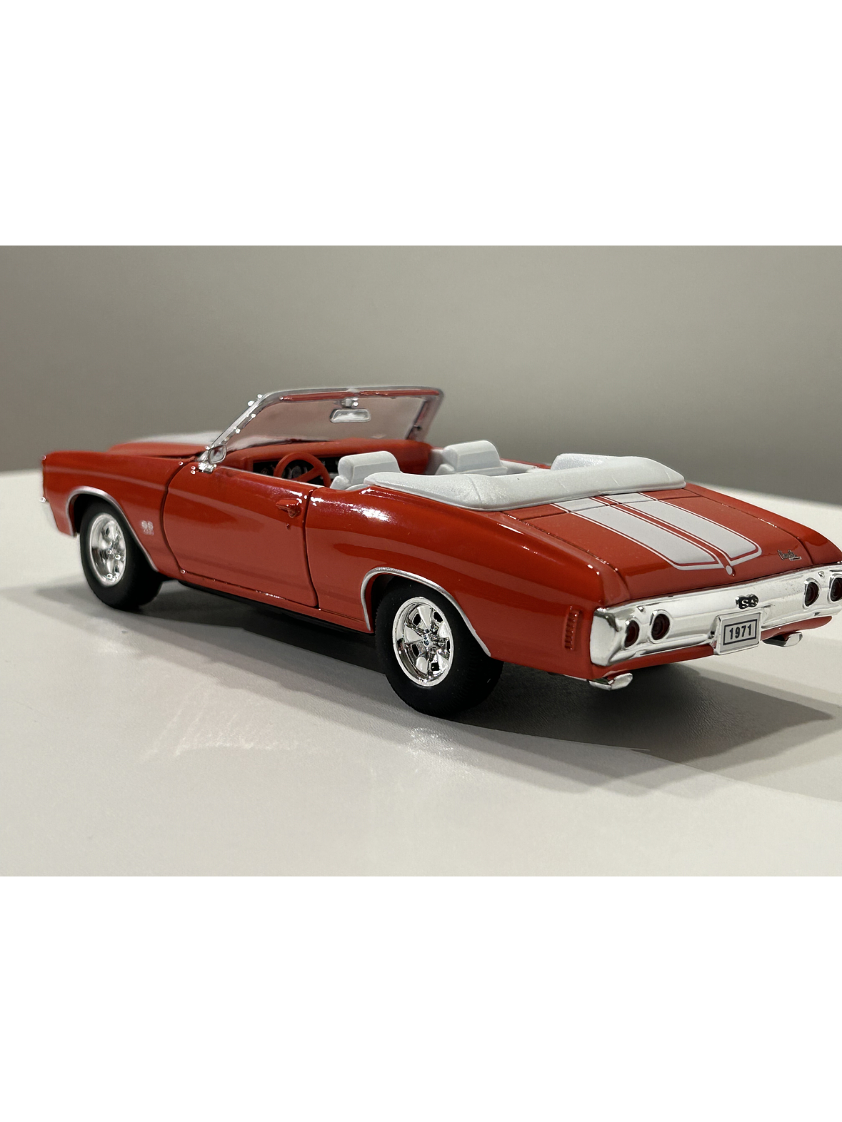 Chevrolet Chevelle SS 454 Convertible 1971 – Modelo a Escala 1:24 Welly Diecast Coleccionable 8