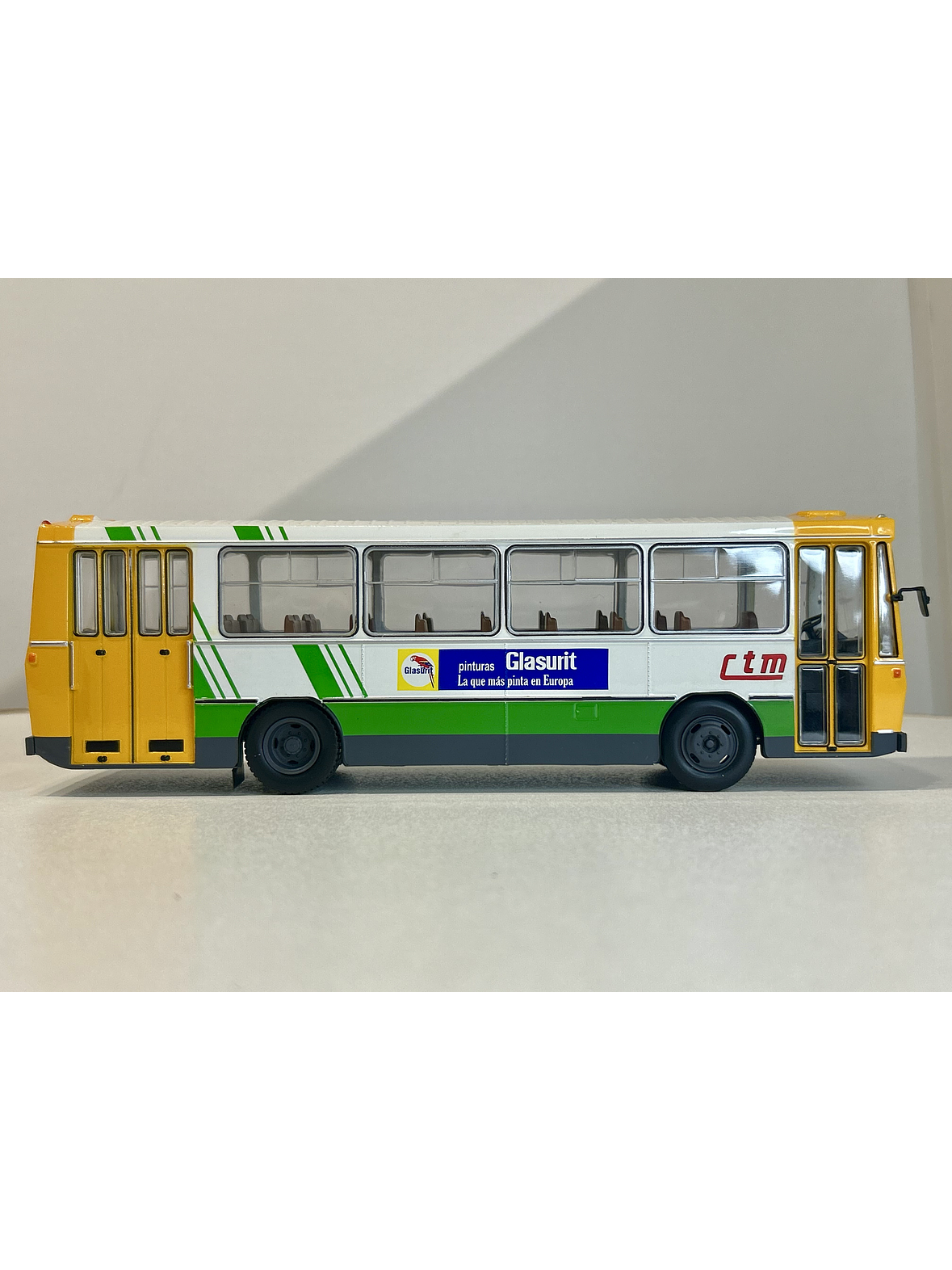 Pegaso 5062A – Autobús Urbano 1976 (1:43) – Colección Pegaso España 5