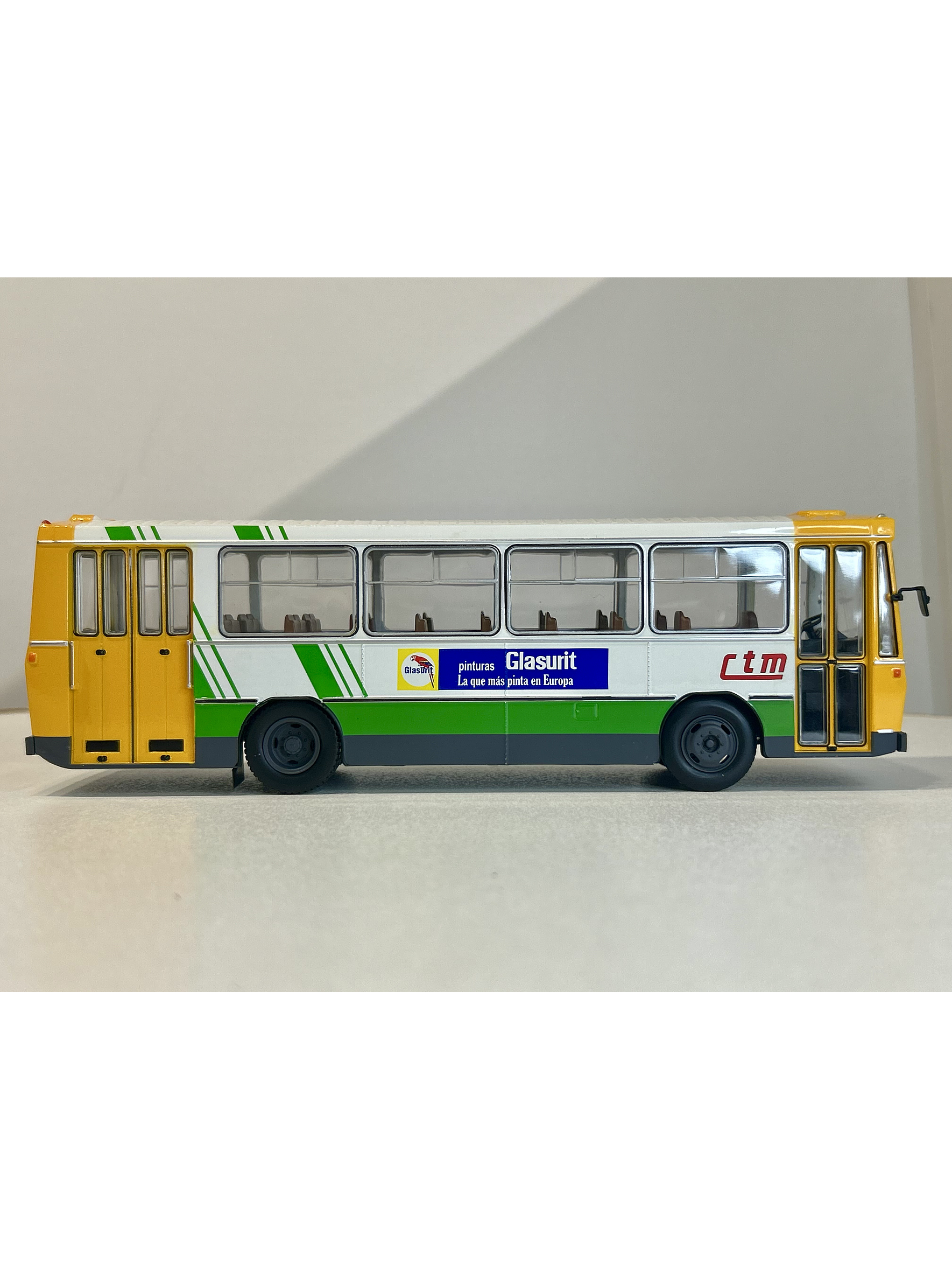 Pegaso 5062A – Autobús Urbano 1976 (1:43) – Colección Pegaso España 5