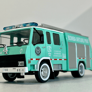 Camión de Bomberos Berliet 770 KB6 – Bomba Arturo Prat Antofagasta 1:43 | Ruta Nostalgia