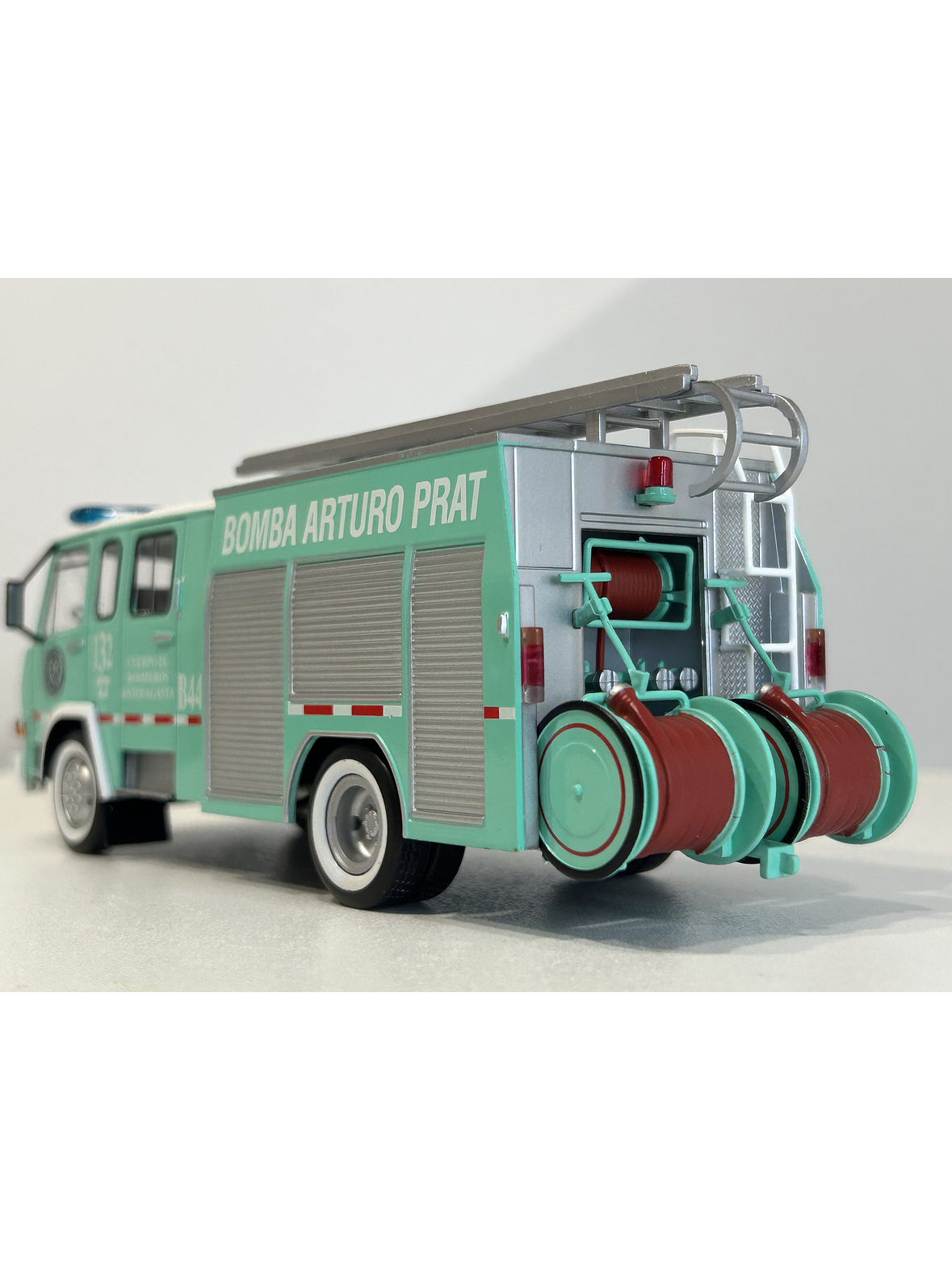Camión de Bomberos Berliet 770 KB6 – Bomba Arturo Prat Antofagasta 1:43 | Ruta Nostalgia 7