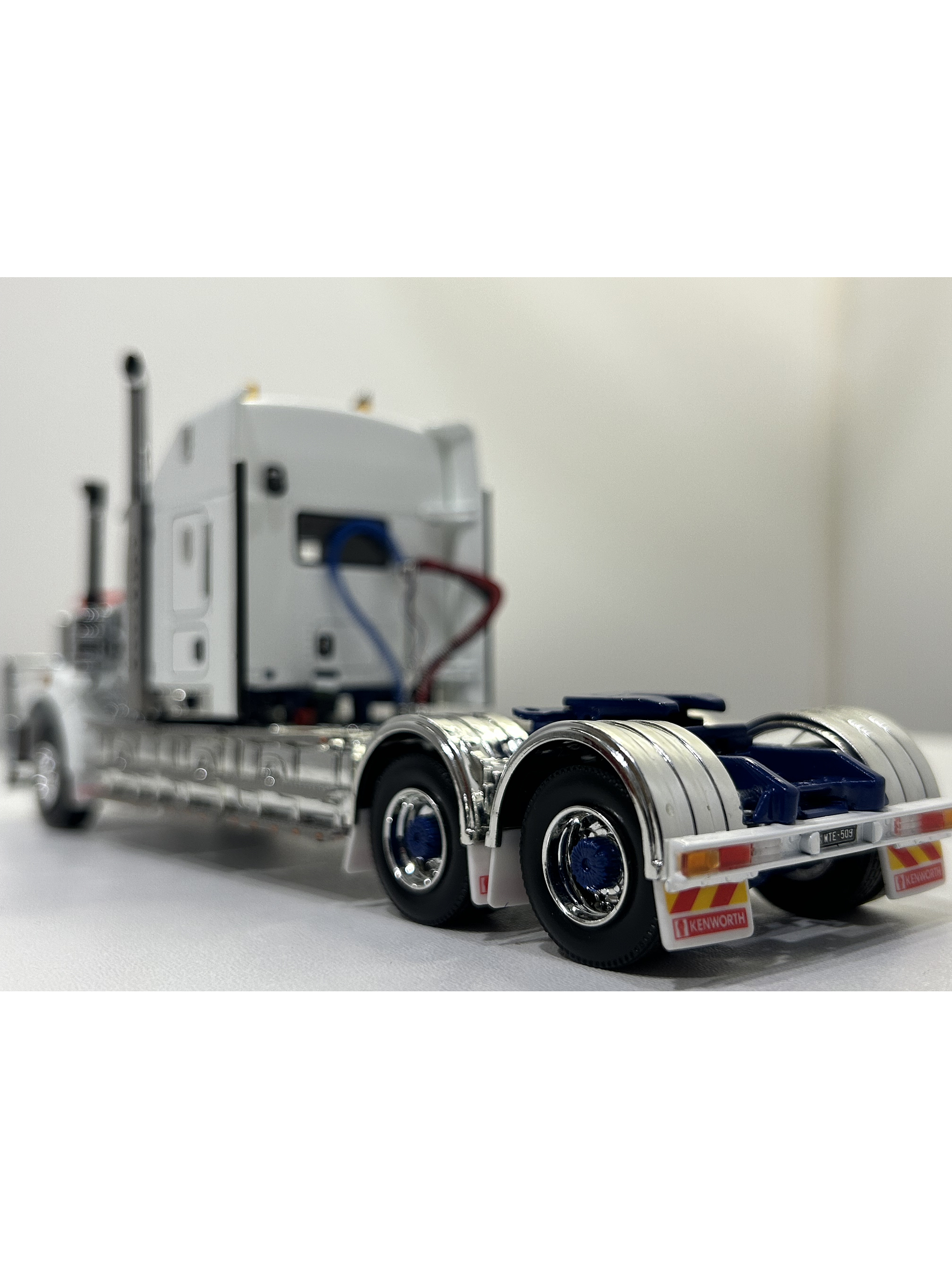 Kenworth C509 – Drake Collectibles 1:50 | Leyenda del transporte australiano 10