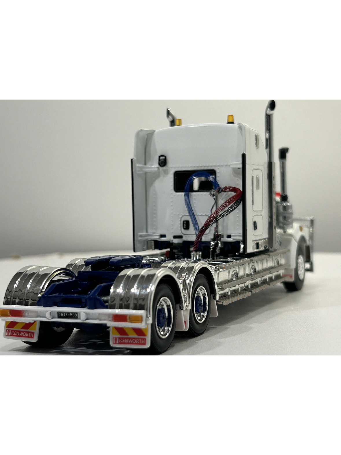 Kenworth C509 – Drake Collectibles 1:50 | Leyenda del transporte australiano 8
