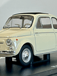 Fiat 500D 1960 beige claro 1:24 – Citycar italiano clásico con techo de lona y placas Torino - Miniatura 1